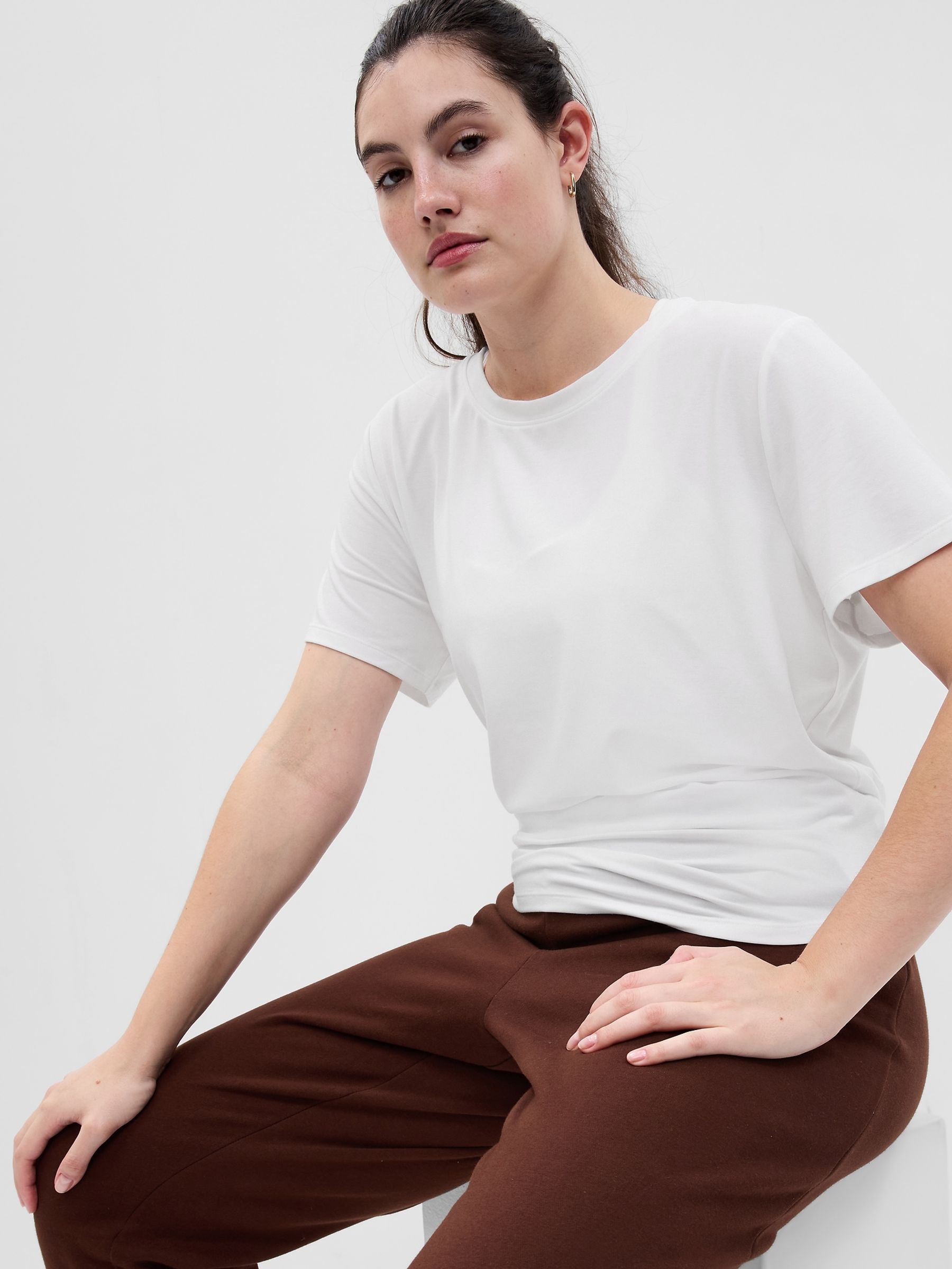 White Breathe Short Sleeve Crew Neck T-Shirt - Image 5 of 7