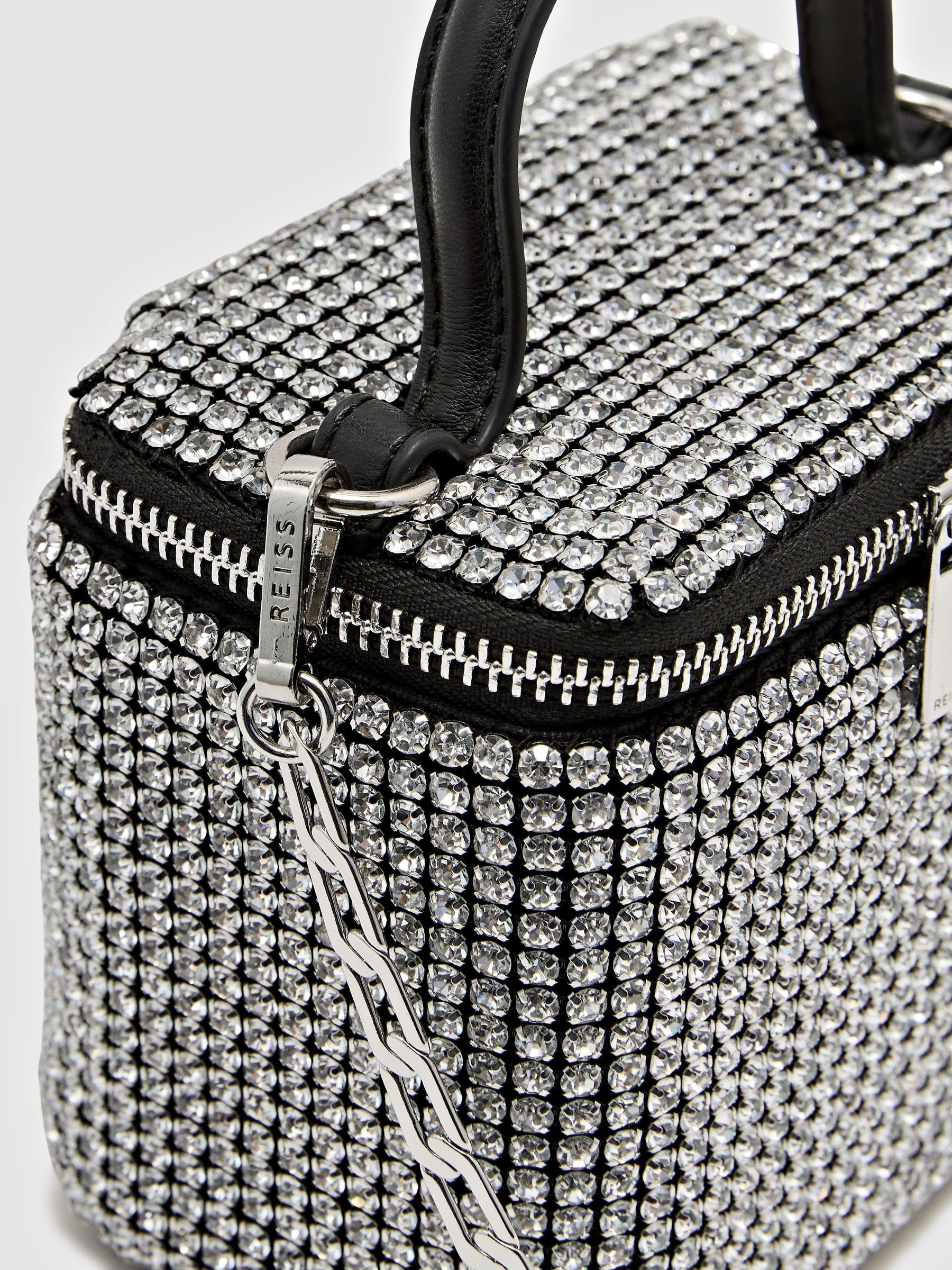 Miniaturní křišťálová kosmetická kabelka crossbody ve stříbrné barvě - Obrázek 5 z 5
