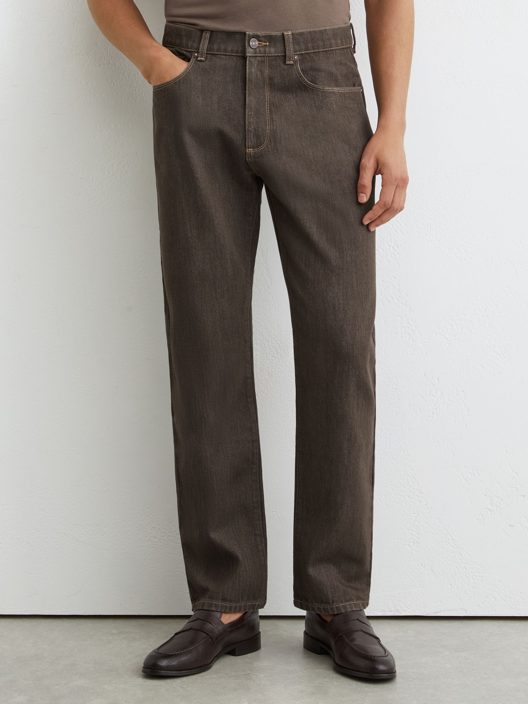 Jeans in Brown - Image 4 of 6