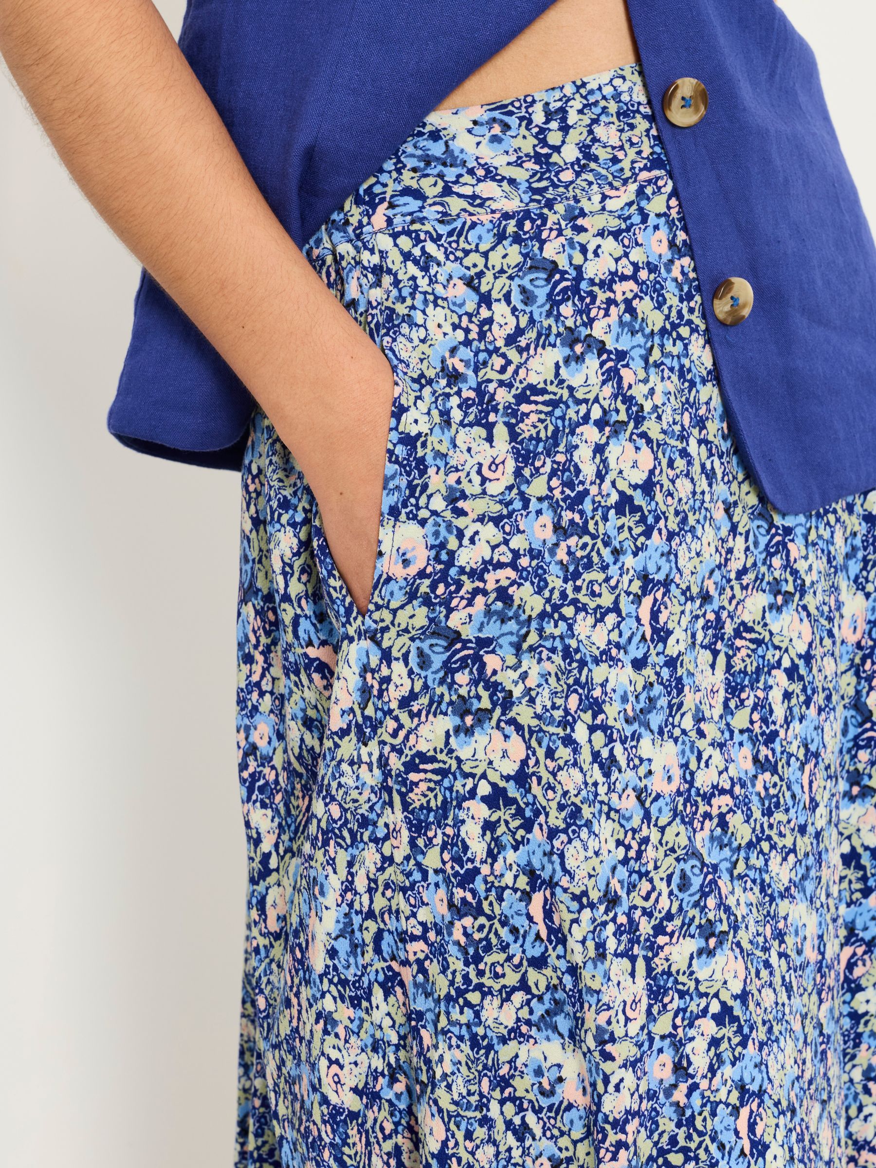Sadie Blue Ditsy Garden Midi Skirt - Image 3 of 5