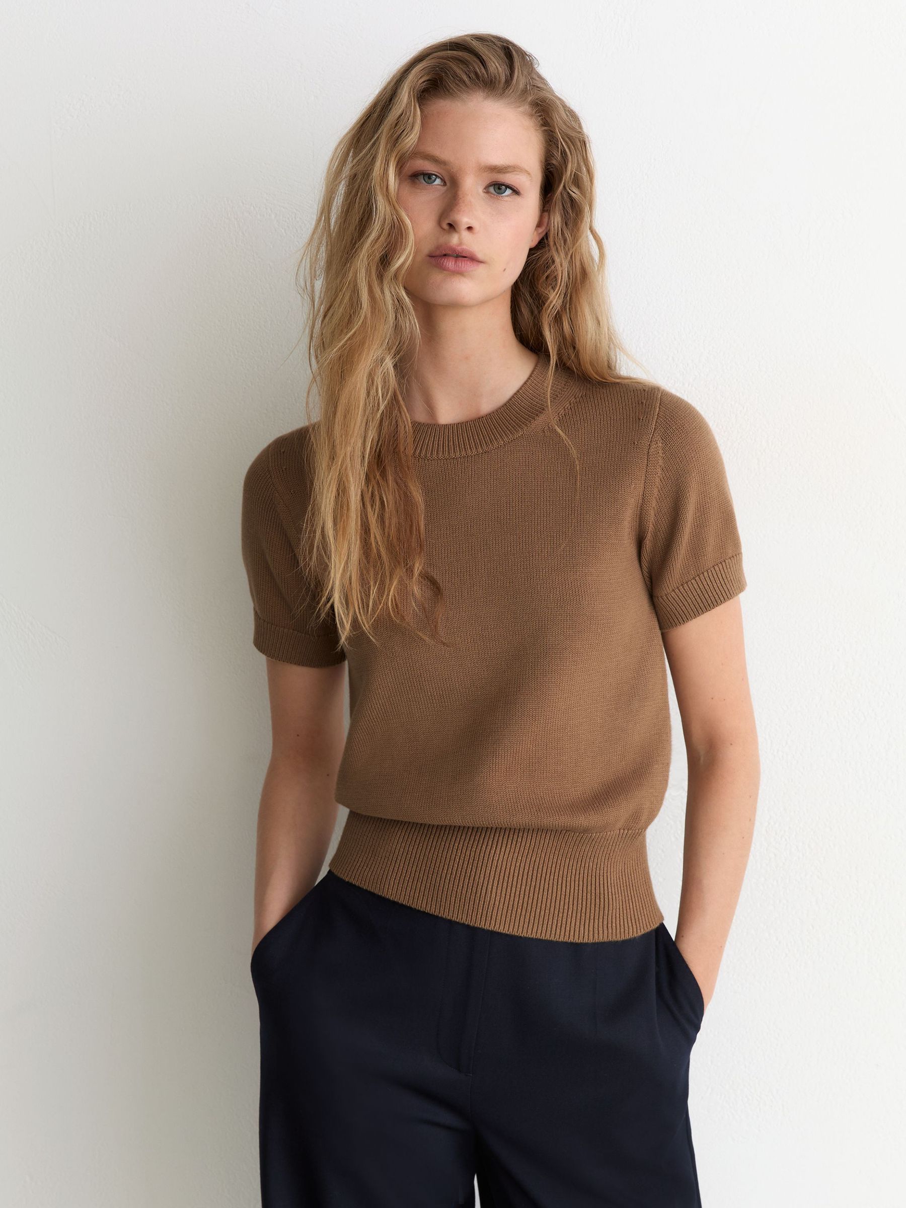 Crew-Neck