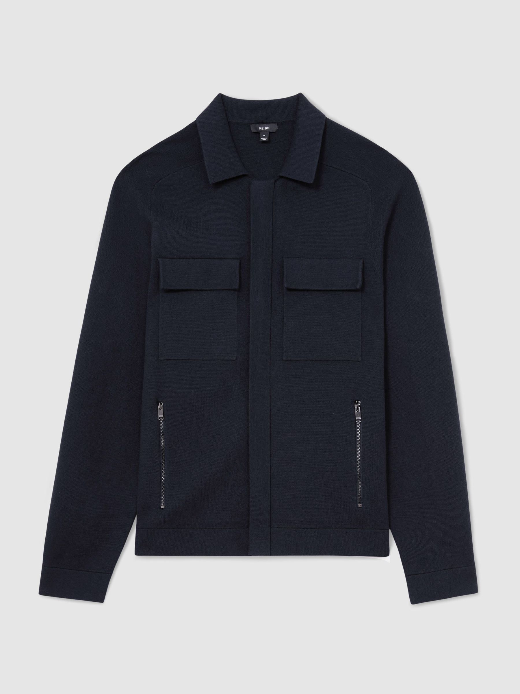 Twin-Pocket Concealed-Placket Knitted Jacket in Navy - صورة 2 من 7