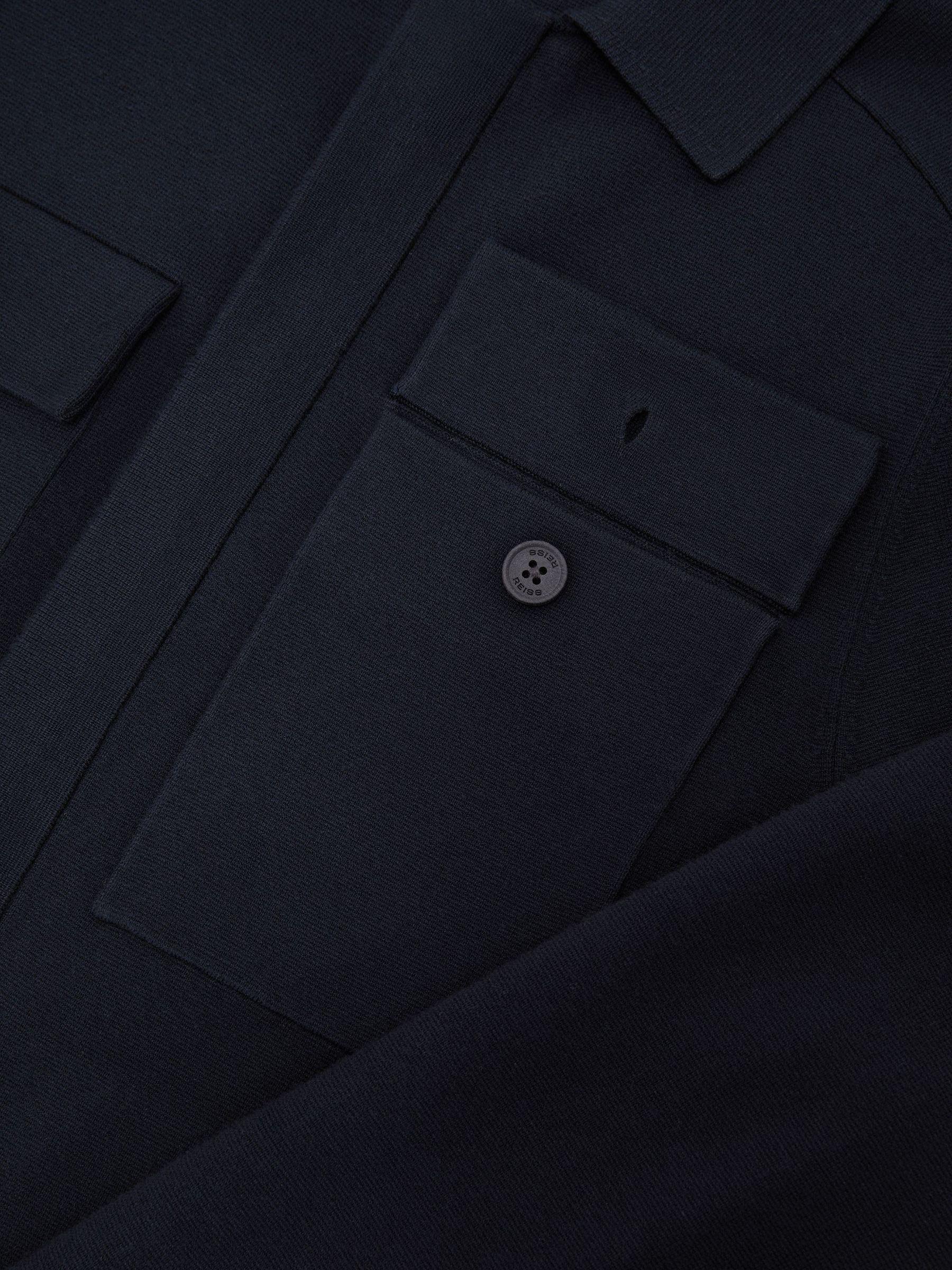 Twin-Pocket Concealed-Placket Knitted Jacket in Navy - صورة 7 من 7