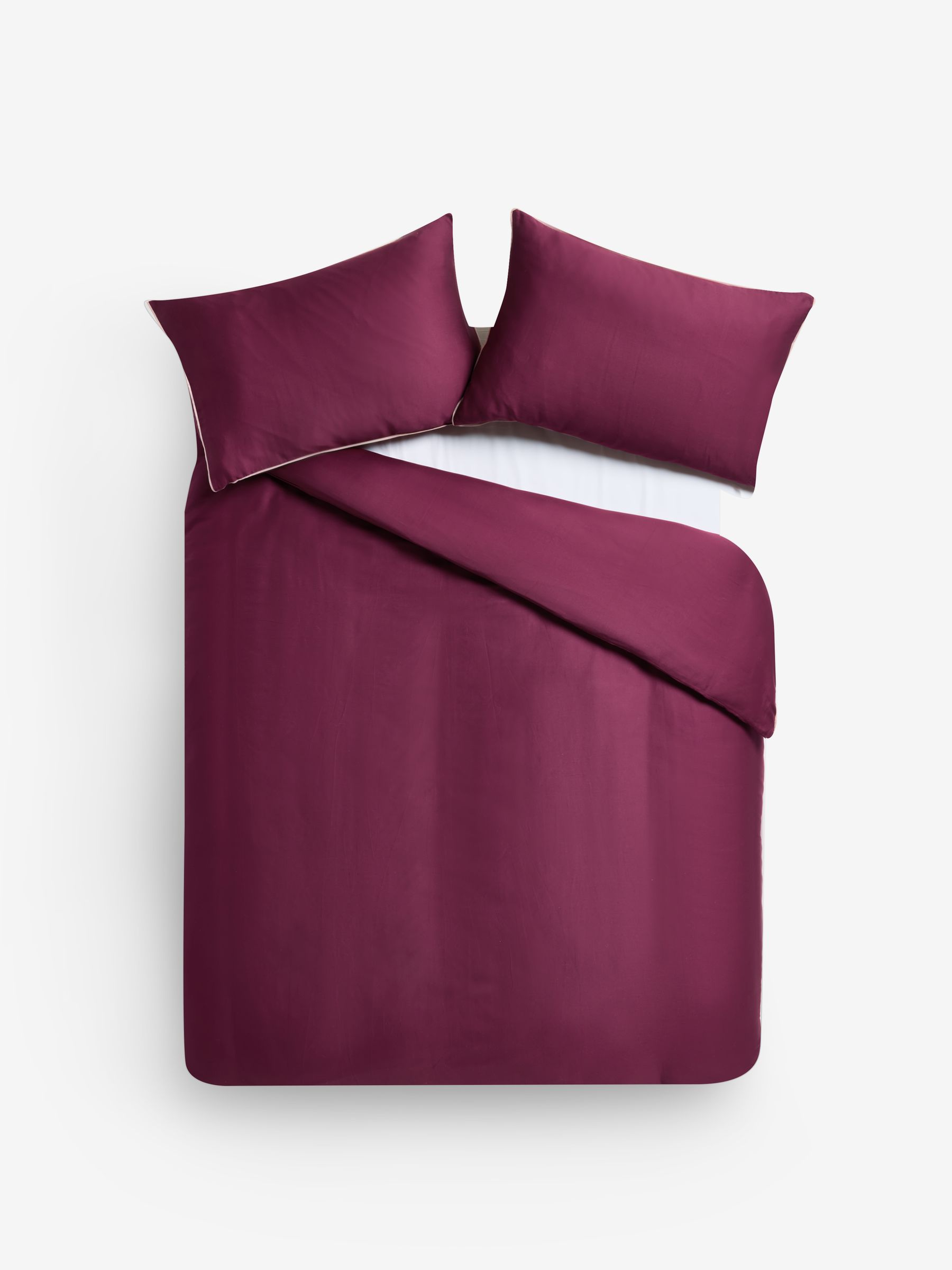 Contrast Piped 200 Thread Count Cotton Sateen Bed Set in Burgundy - Image 4 of 4