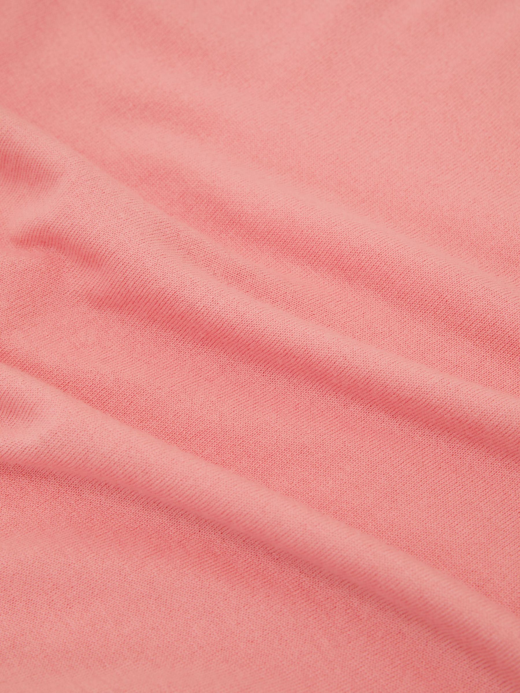 Merino Wool V-Neck Jumper in Pink - Image 6 of 6