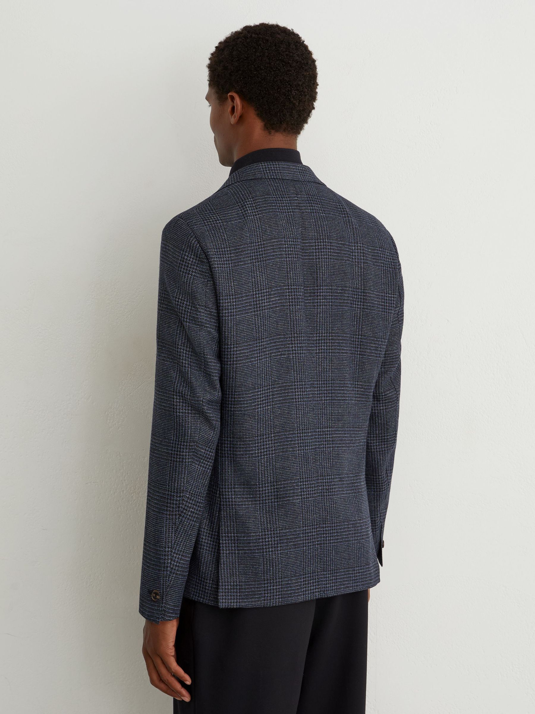 Check Single-Breasted Blazer with Gilet Insert Tailored-Fit in Navy - Obrázek 6 z 8