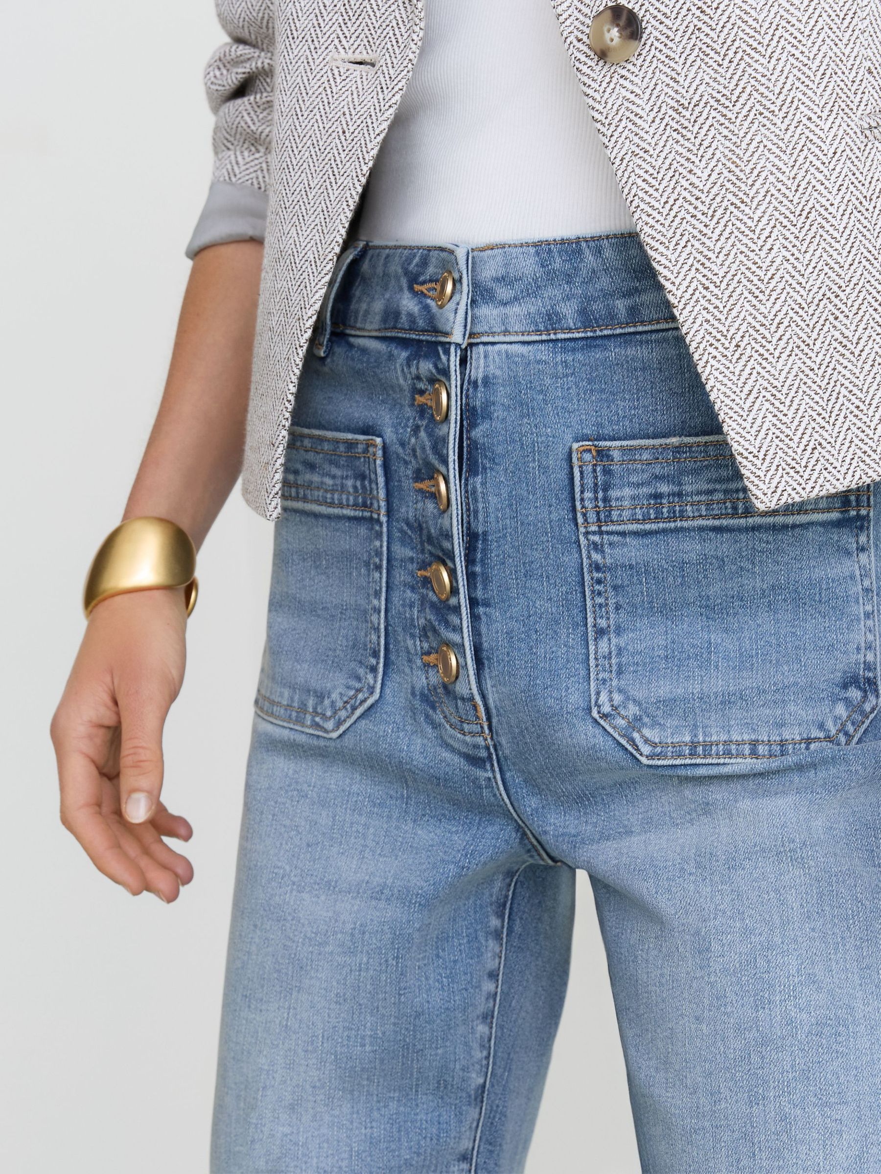 Petite Twin-Pocket Button Flared Jeans in Light Blue - Image 4 of 9