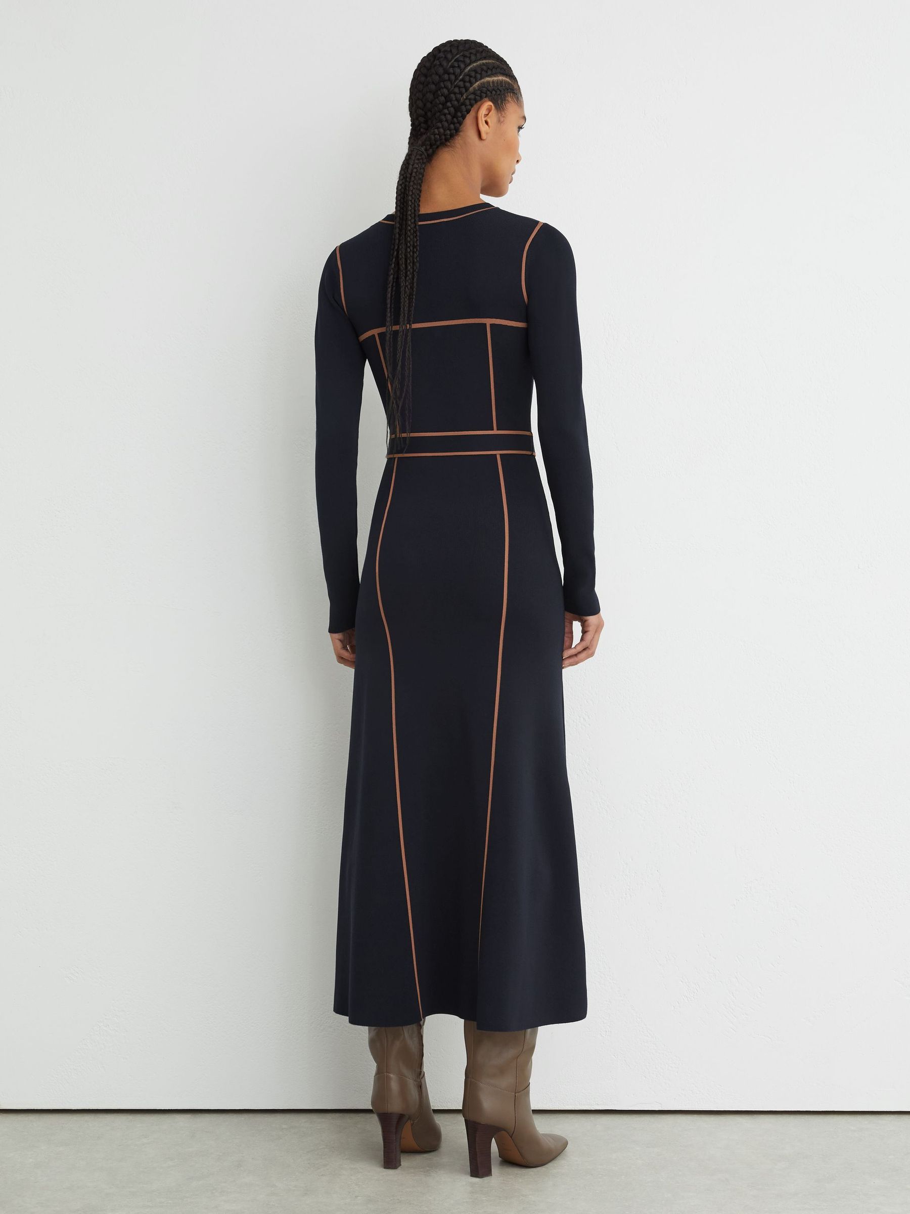 Colour-Block Knitted Midi Dress in Navy/Camel - Image 6 of 8
