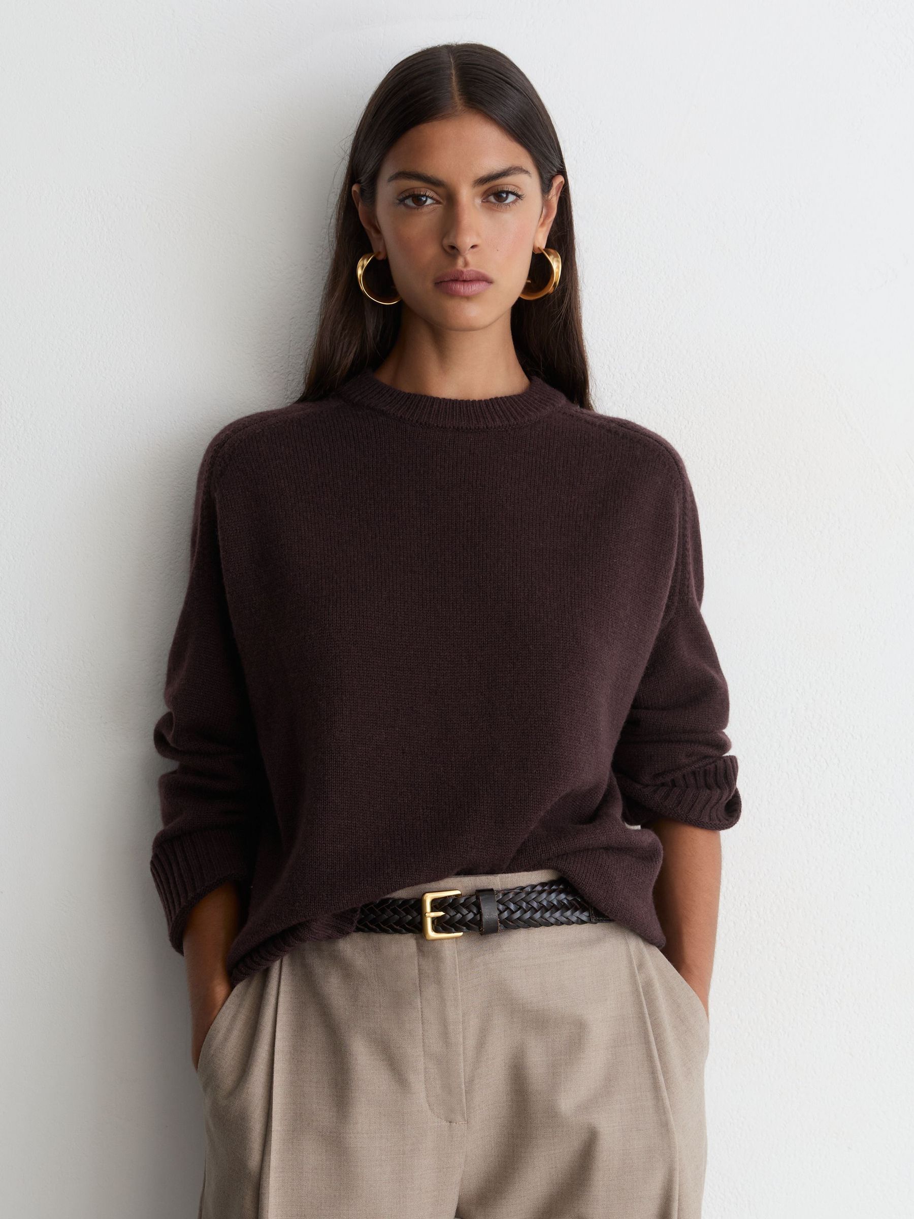 Pull raglan à col rond en laine et cachemire couleur bordeaux raisin - Image 4 de 7