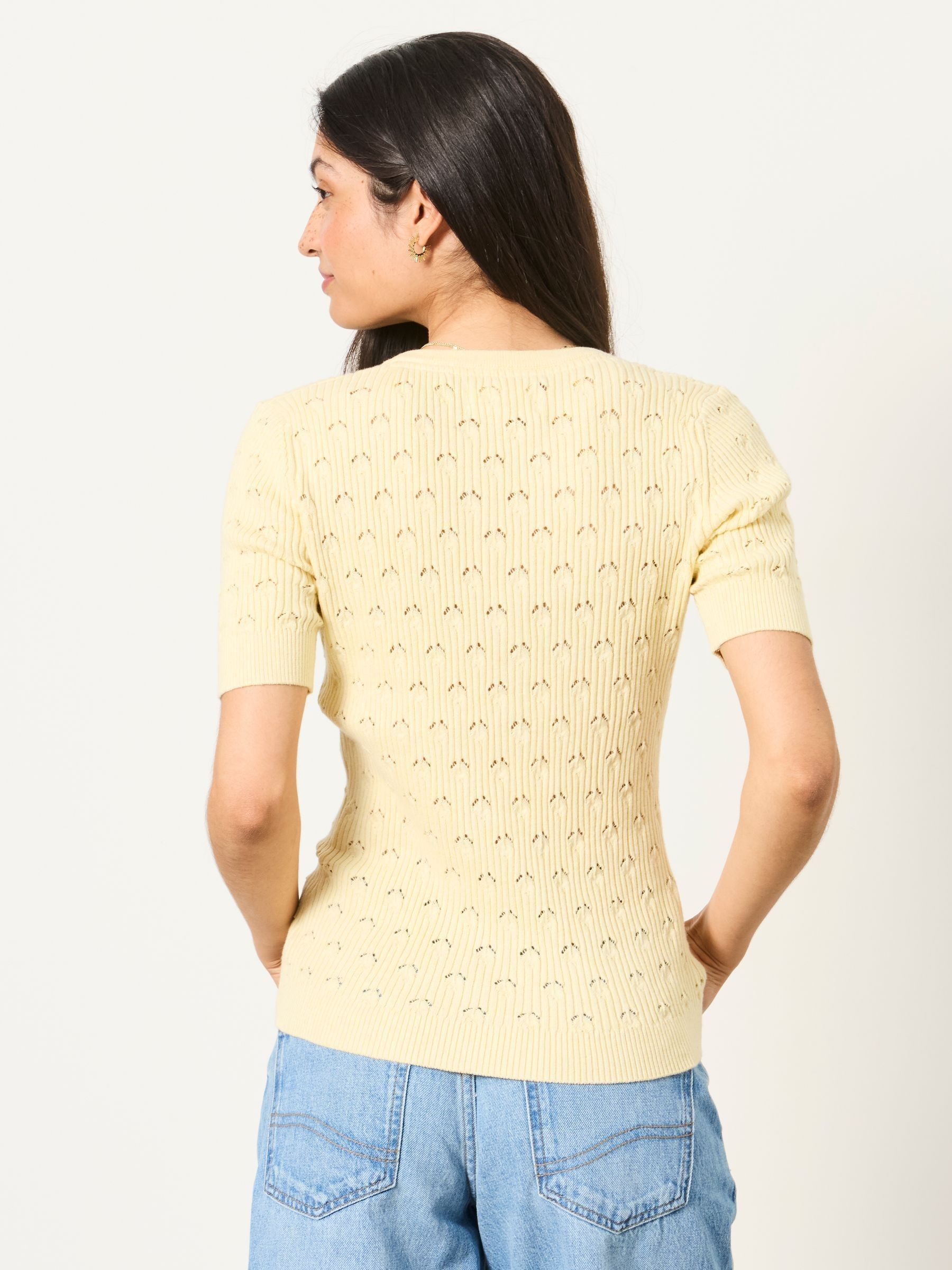 Lois Short Sleeve Knitted Henley Top in Yellow - Image 2 of 4