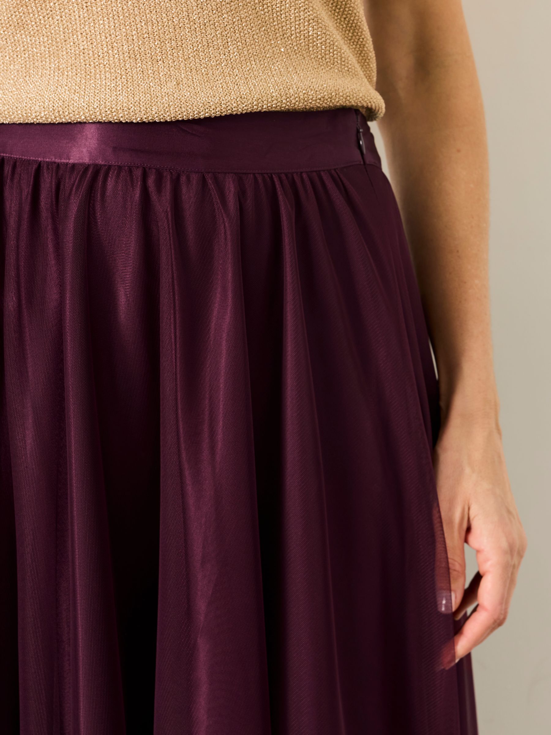 Violet Wine Tulle Prom Skirt - Image 5 of 7