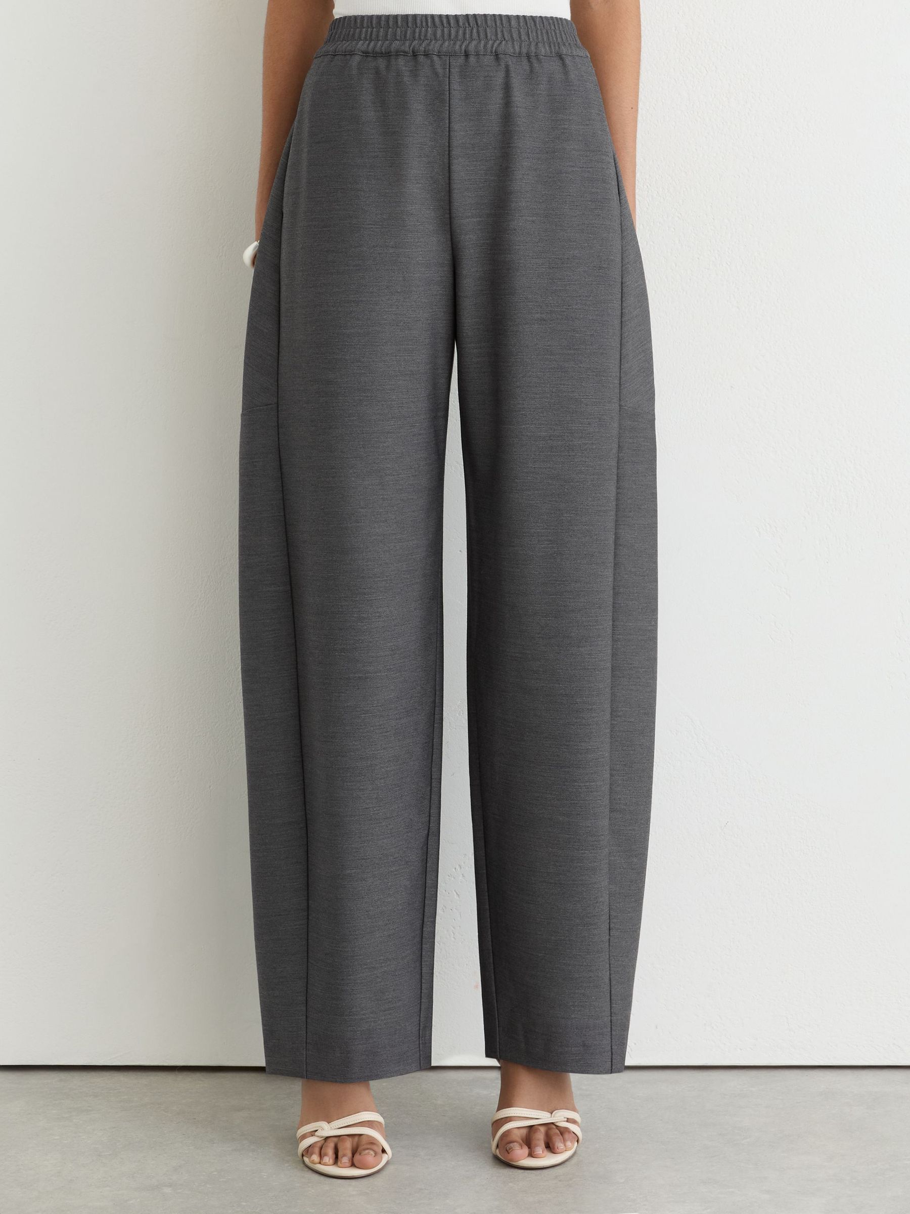 Elasticated-Waist Barrel-Leg Trousers in Grey - Image 3 of 8