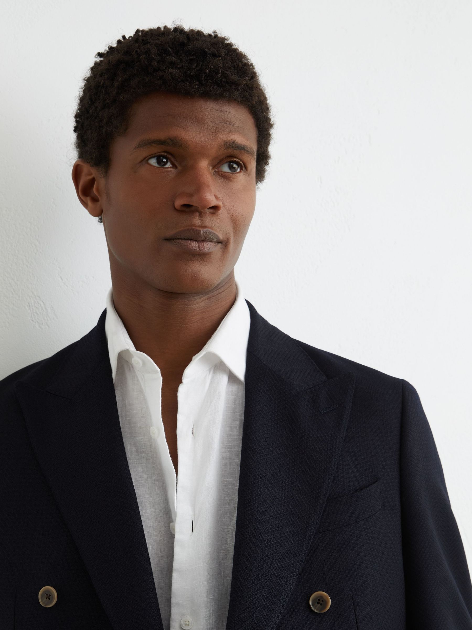 Wool Herringbone Double-Breasted Blazer Tailored-Fit in Navy - Image 5 of 9