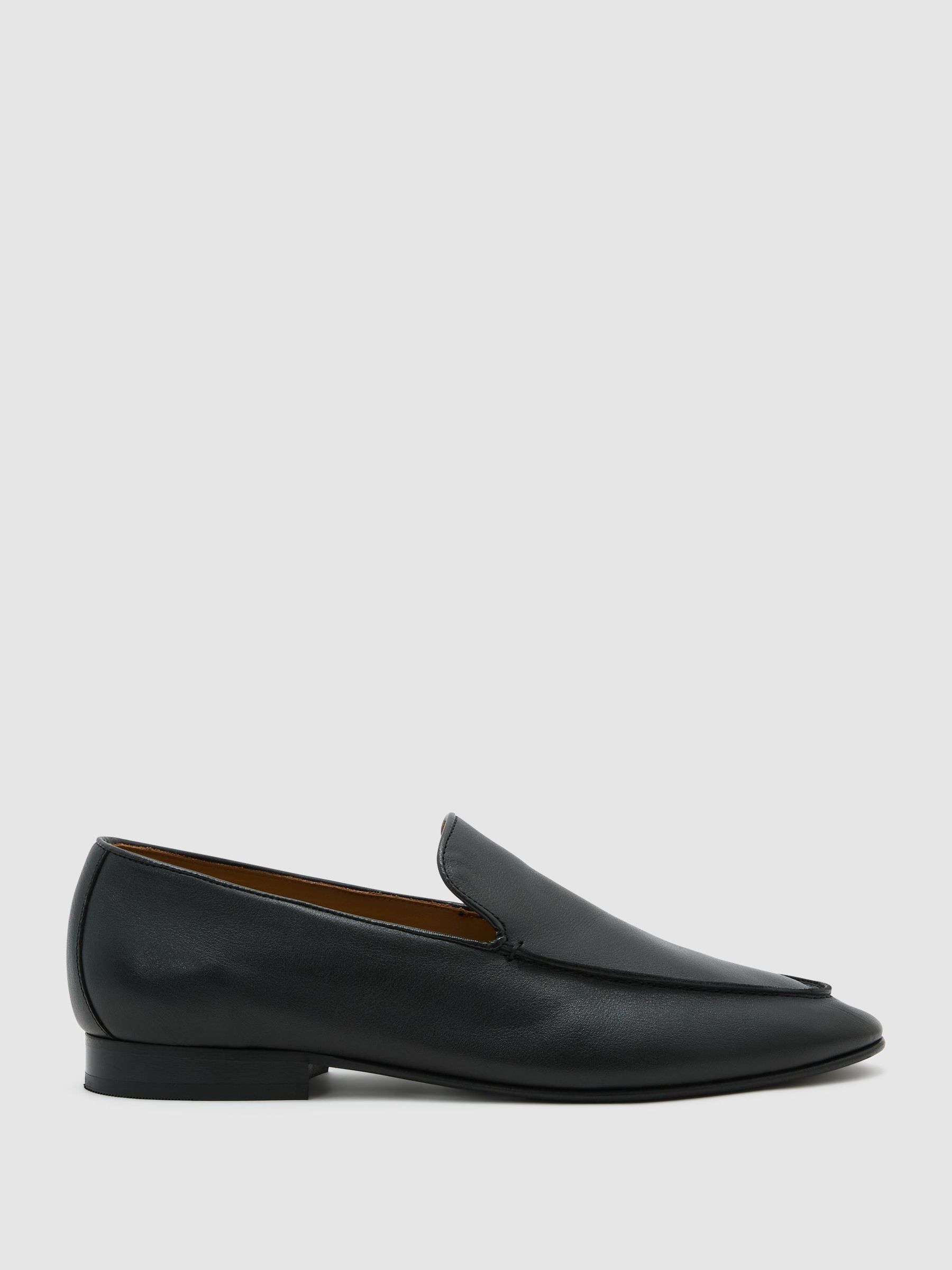 Shoes in Black - Image 1 of 4