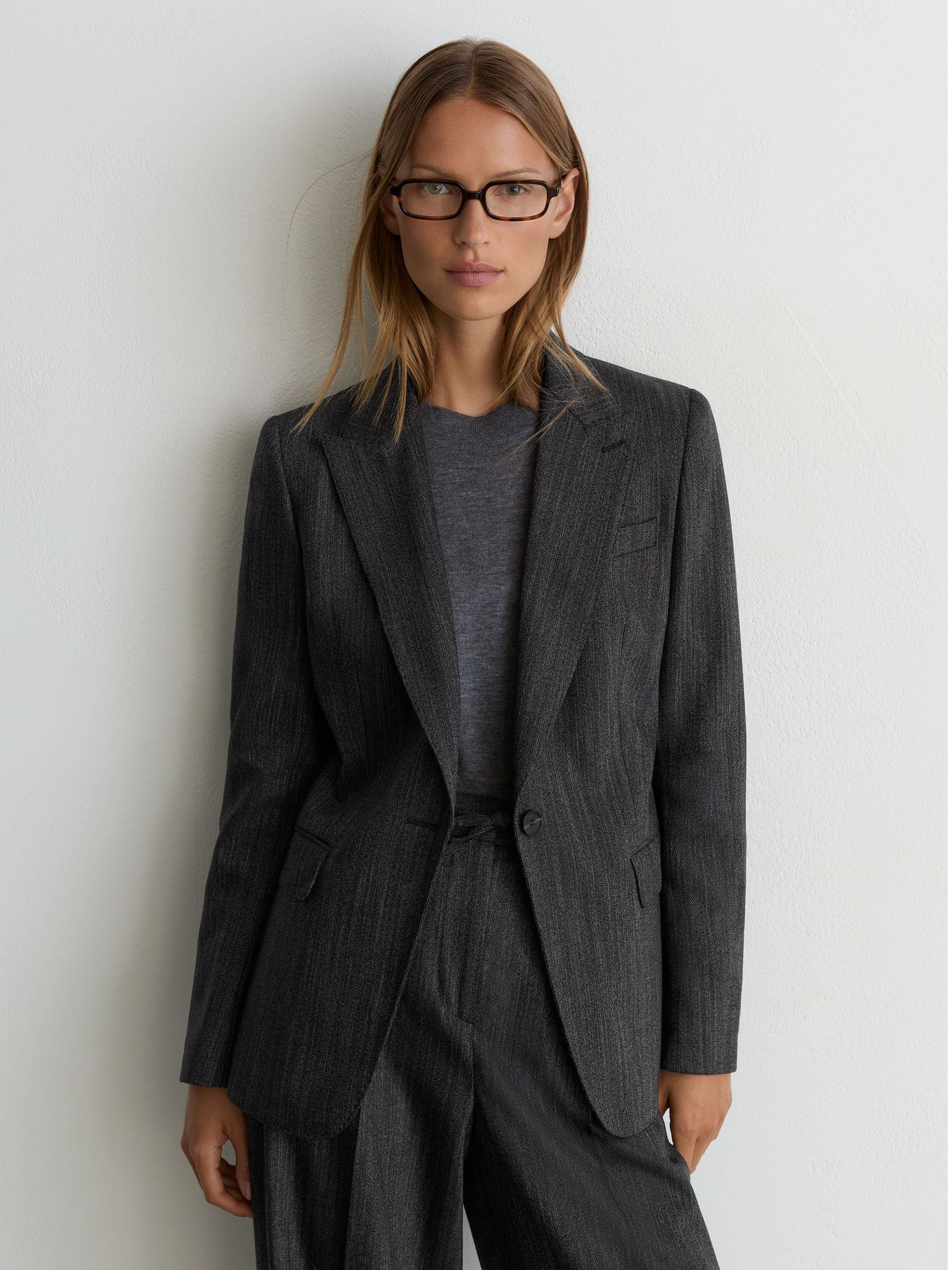 Wool-Blend Single-Breasted Blazer in Dark Grey - Image 6 of 9
