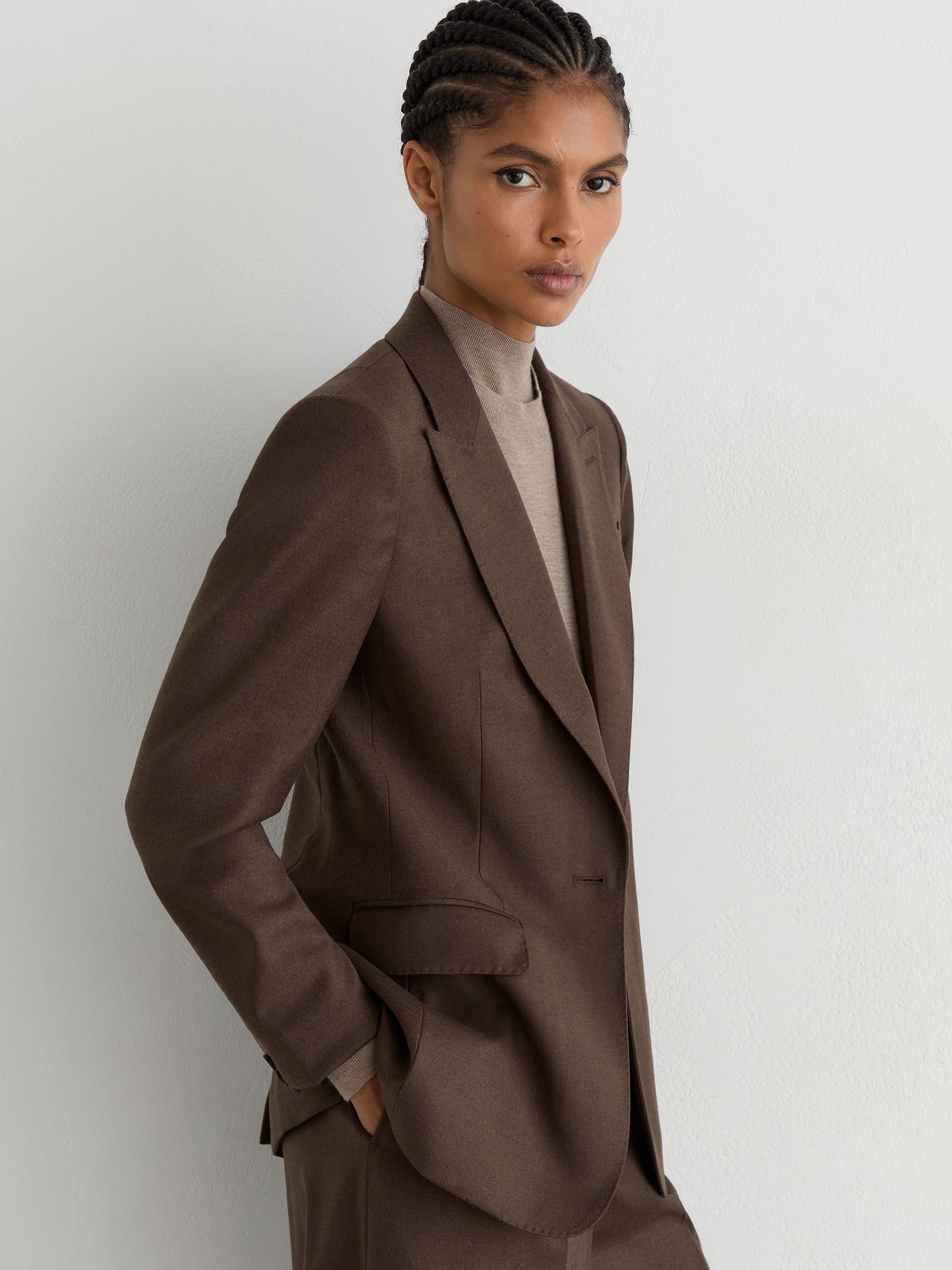 Enkeltradet blazer i uldblanding i mokkabrun - Image 5 of 9