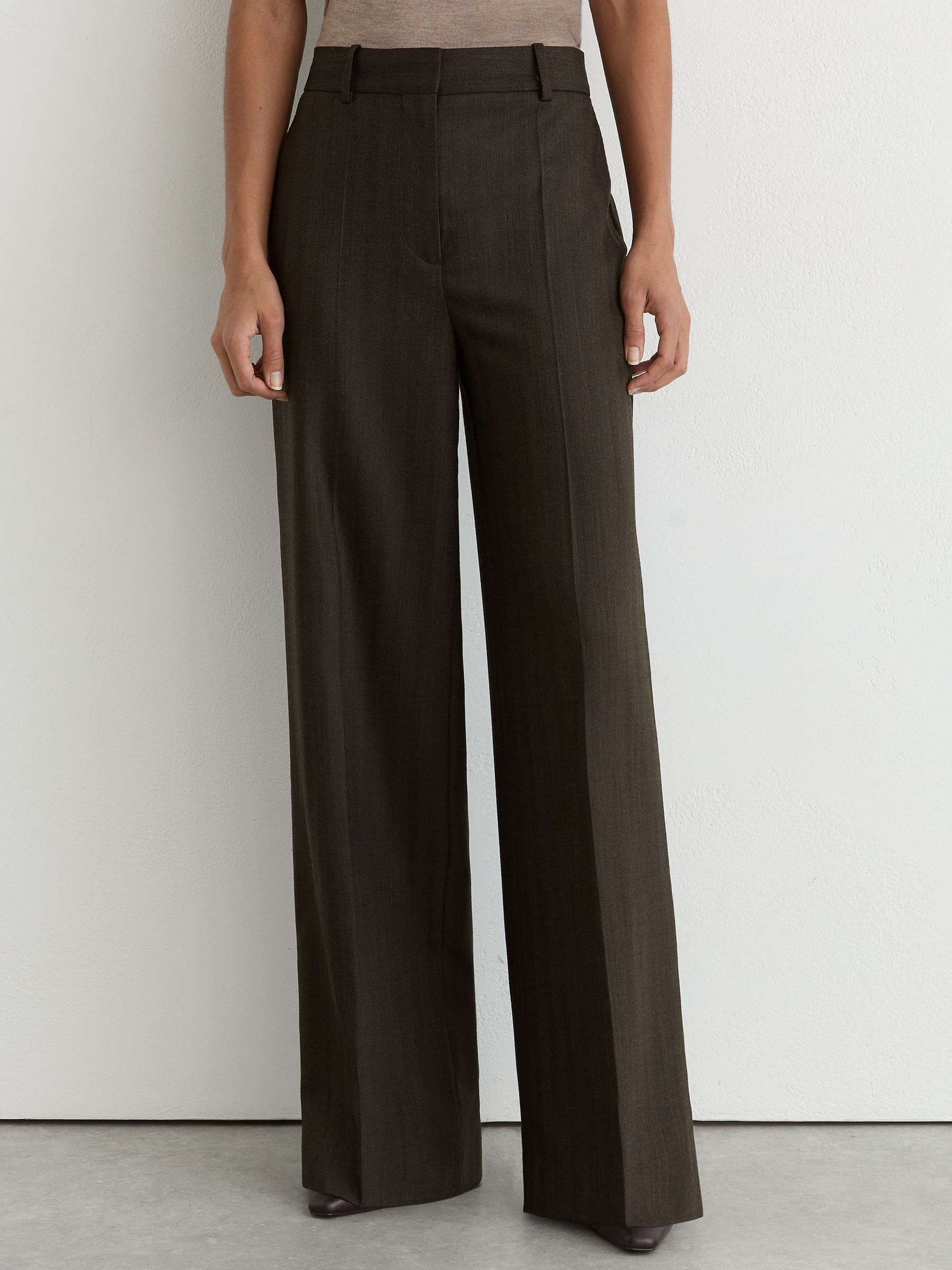 Wool-Blend Herringbone Wide-Leg Trousers in Chocolate Brown - Image 6 of 10
