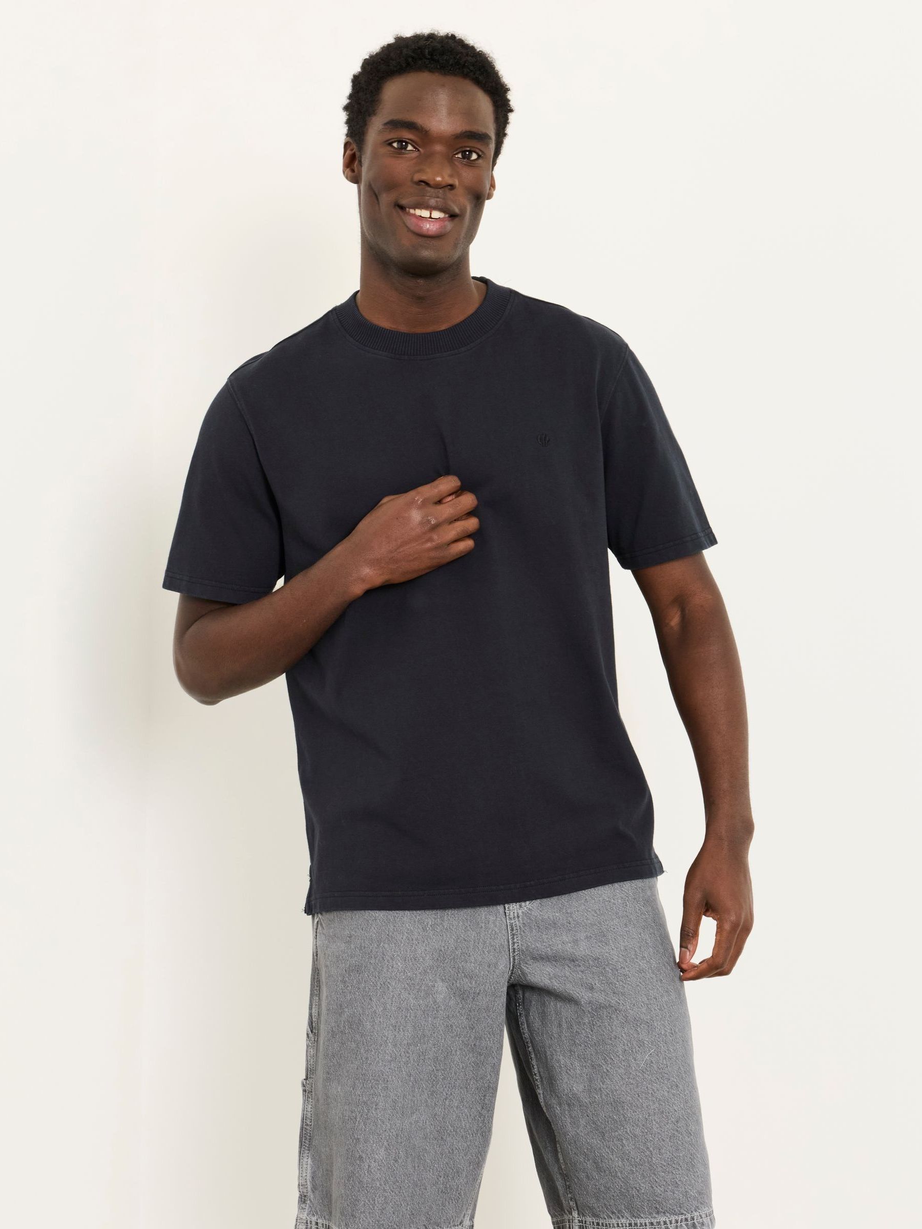 Alton Black Heavyweight Relaxed Fit T-Shirt - Image 1 of 6