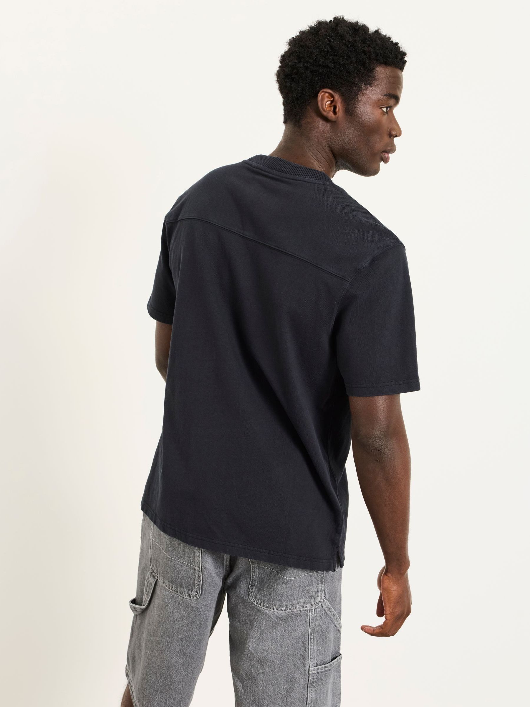 Alton Black Heavyweight Relaxed Fit T-Shirt - Image 2 of 6