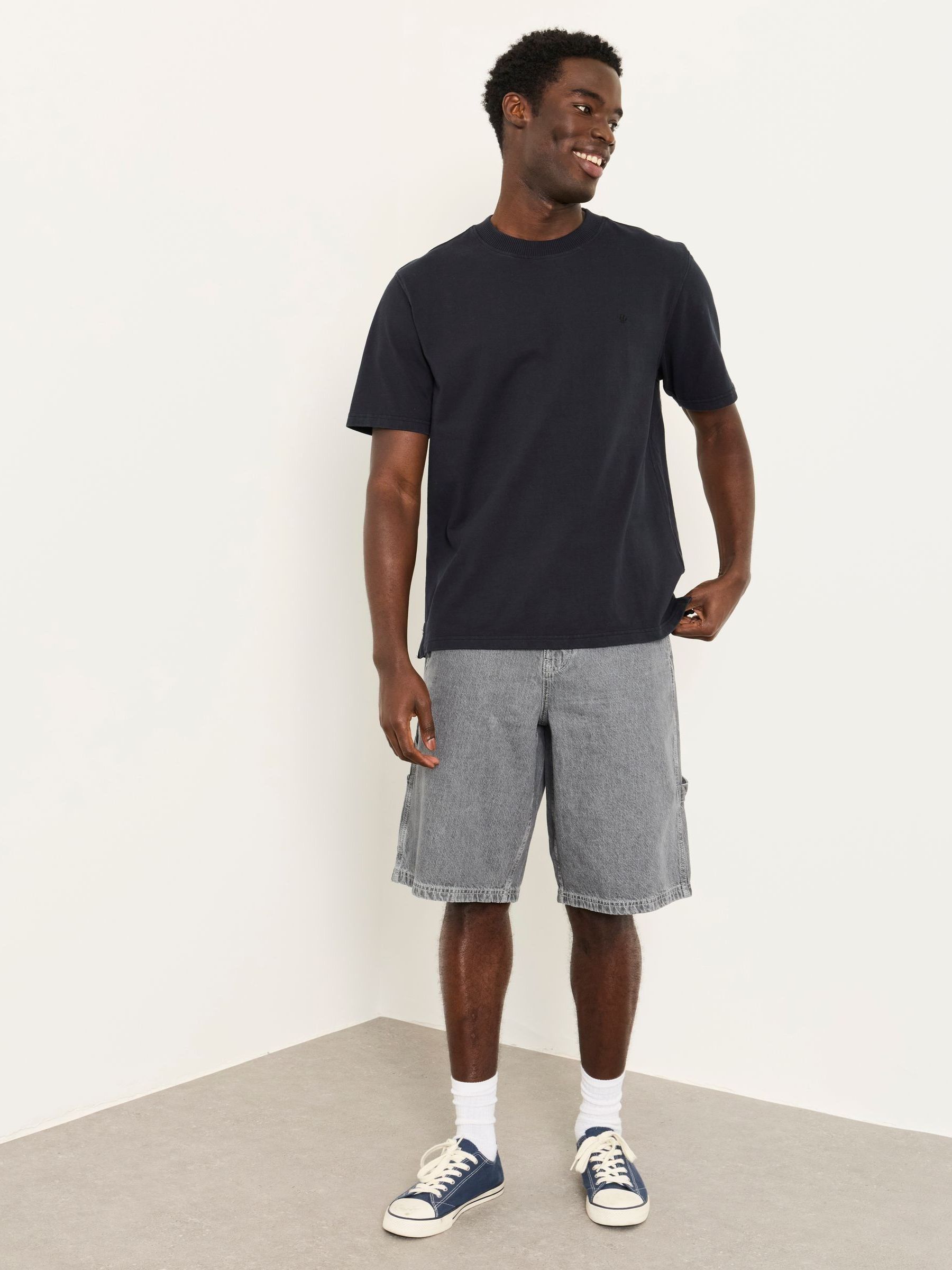 Alton Black Heavyweight Relaxed Fit T-Shirt - Image 3 of 6