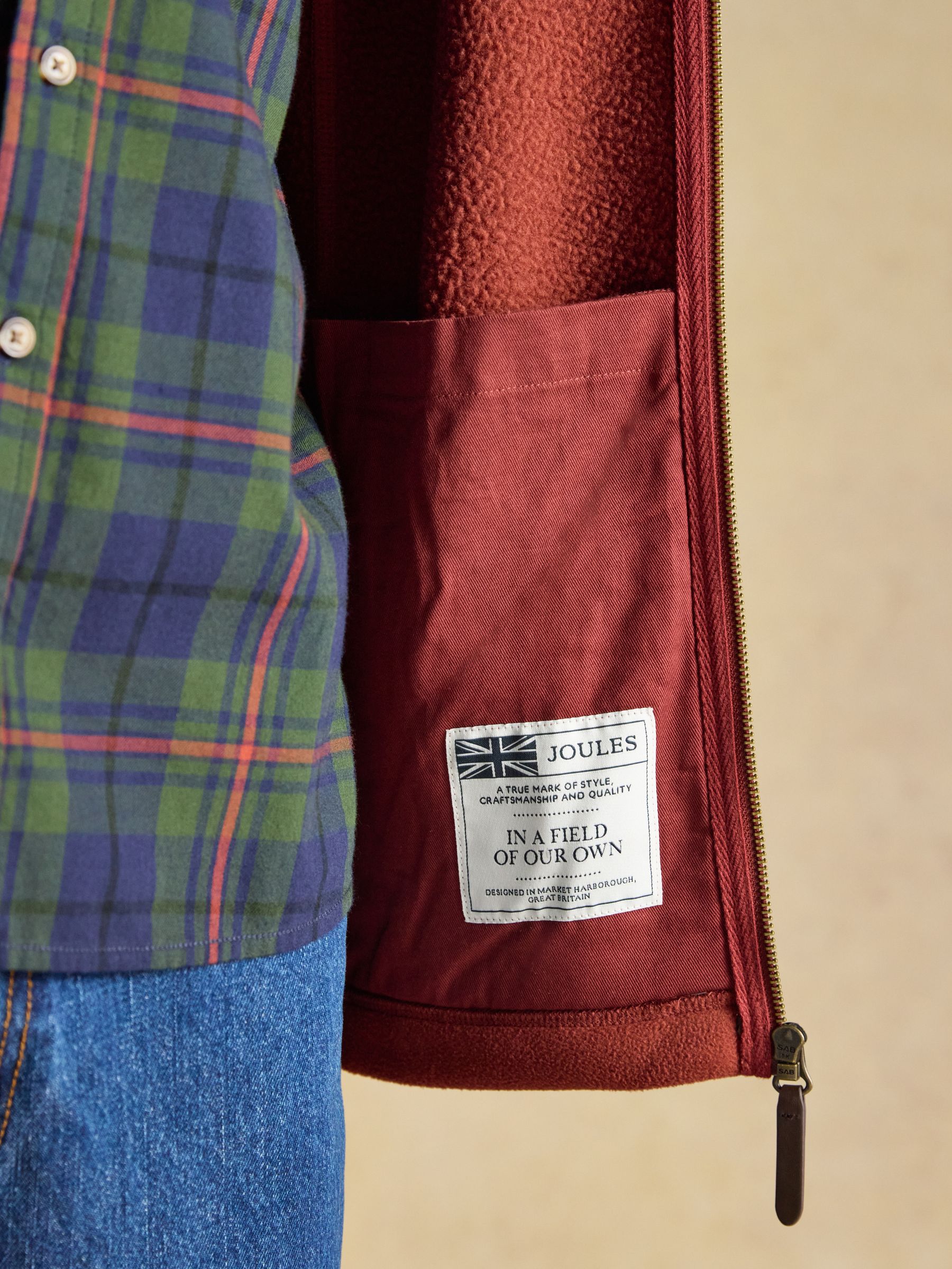 Heritage Fleece Brick Zip Through - Image 8 of 10
