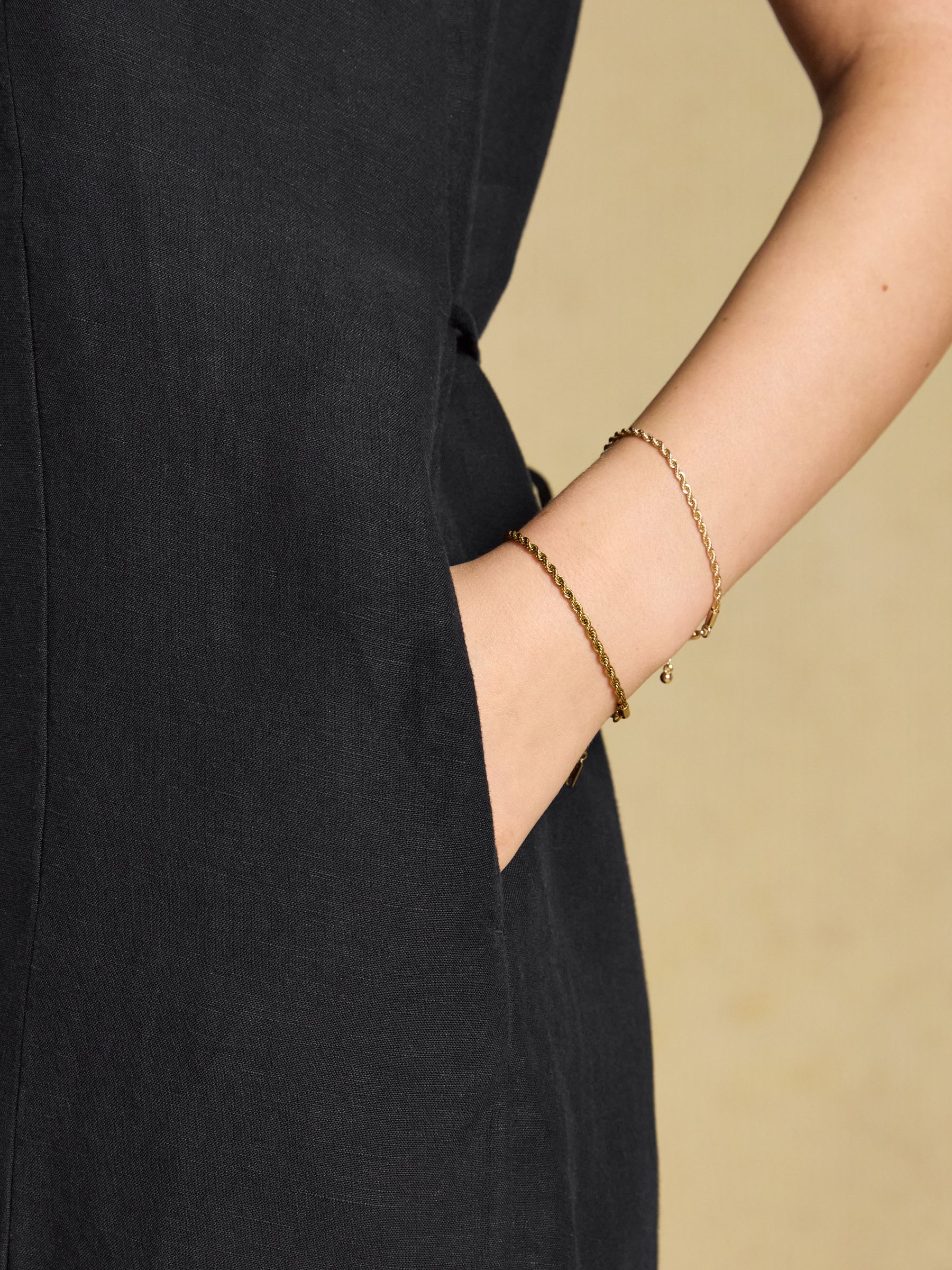 Delphine Black V Neck Shift Dress With Linen - Image 5 of 7
