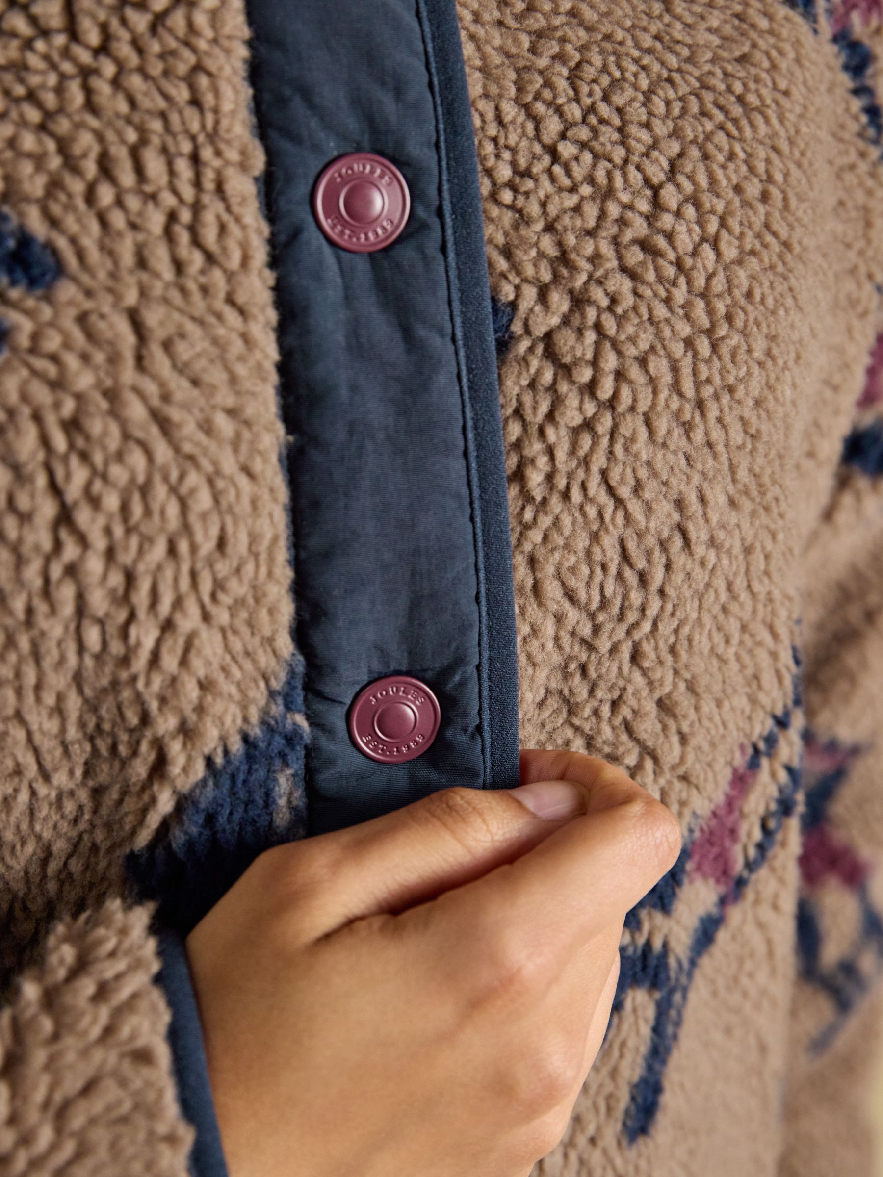 Joules Mink Brown Horse Print Borg Fleece Jacket - Image 3 of 9