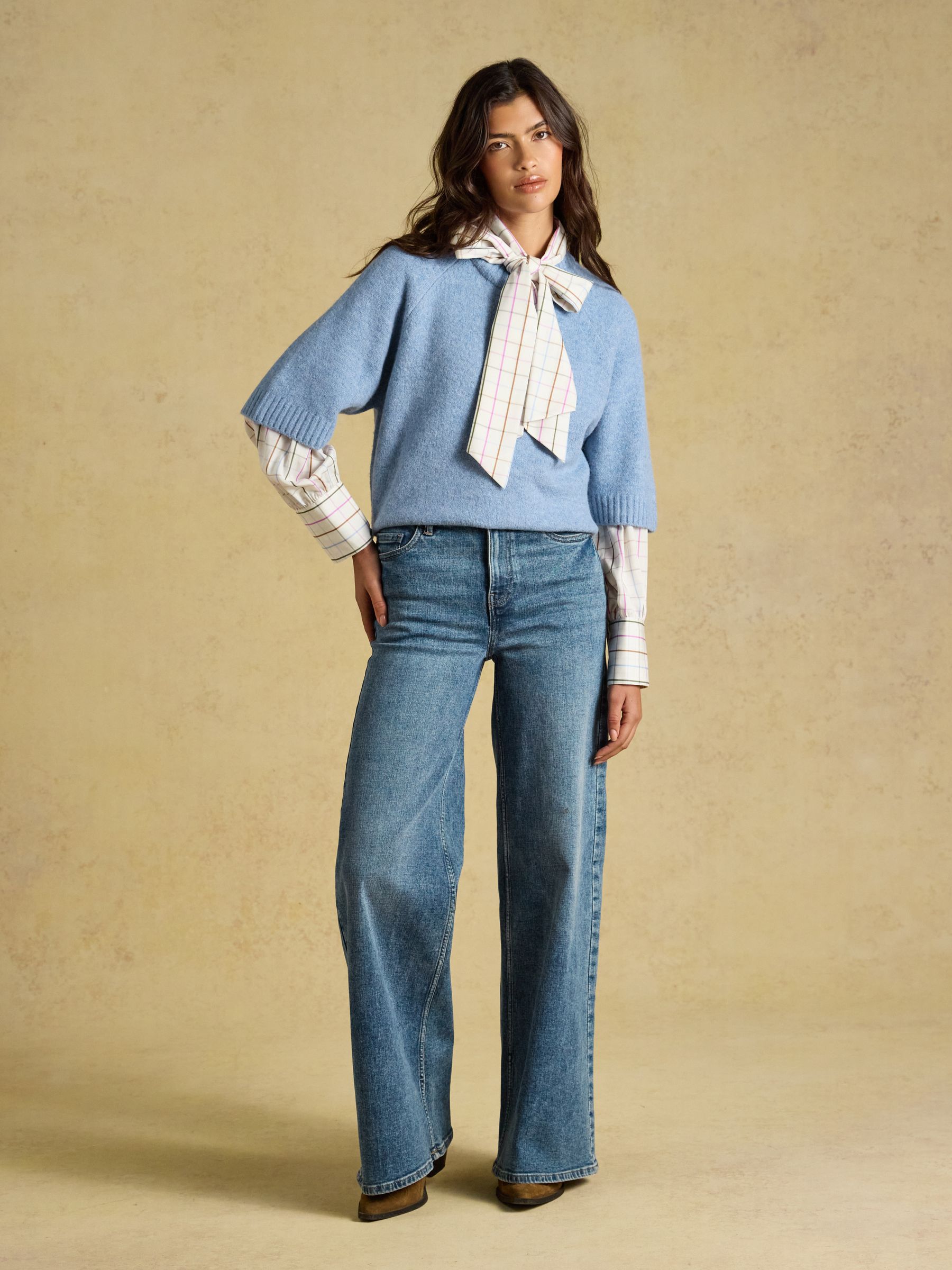 Short Sleeve Jumper Light Blue Crew Neck Knitted Jumper - Image 3 of 9