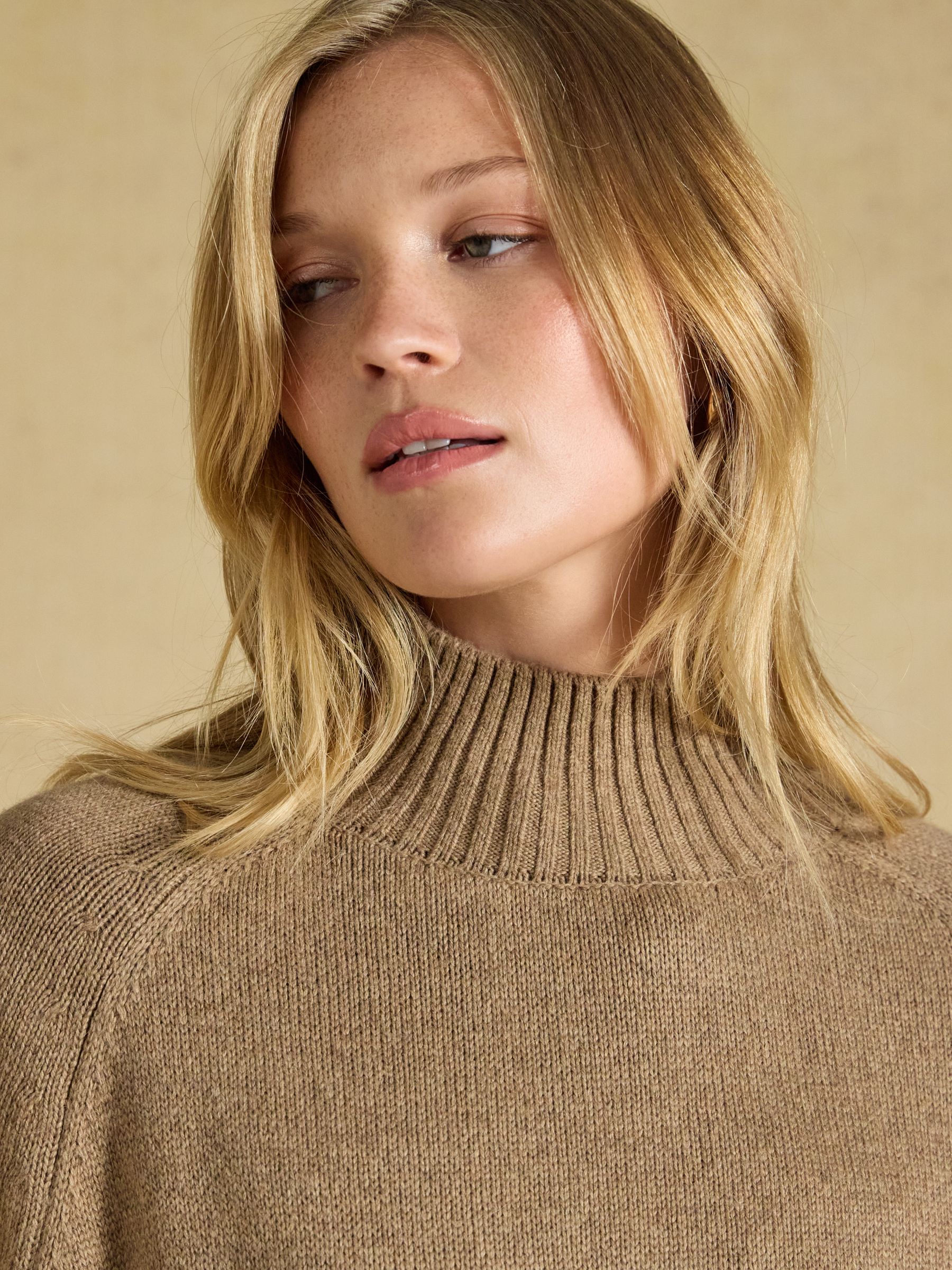Joules Tan Brown Horse Wool Blend High Neck Knitted Cape - Image 5 of 7