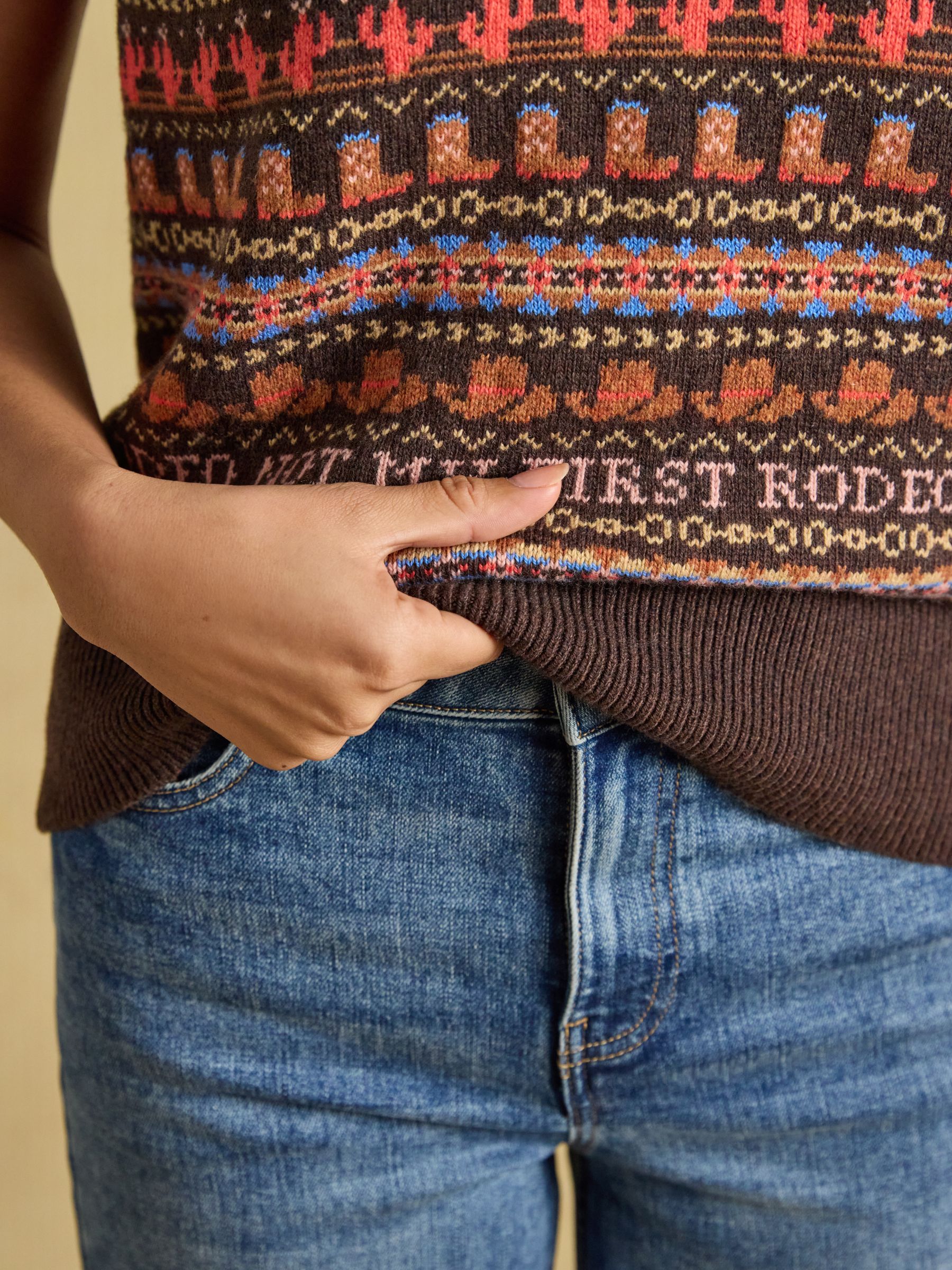 Orchard Pattern Chocolate Brown Cotton Blend Crew Neck Knitted Vest - Image 5 of 9