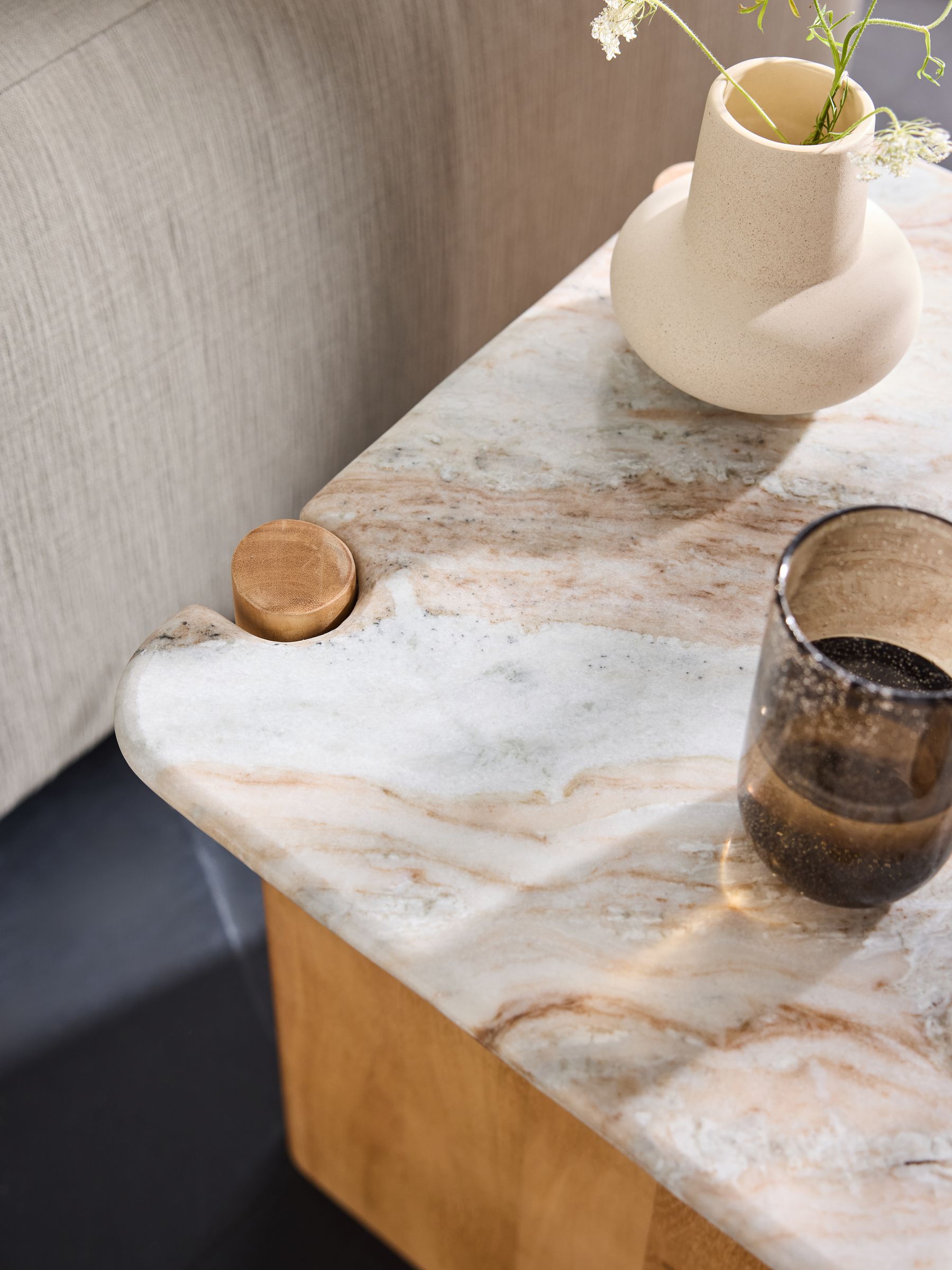 Callen Side Table in Acacia Wood and Solid Marble - Image 3 of 6