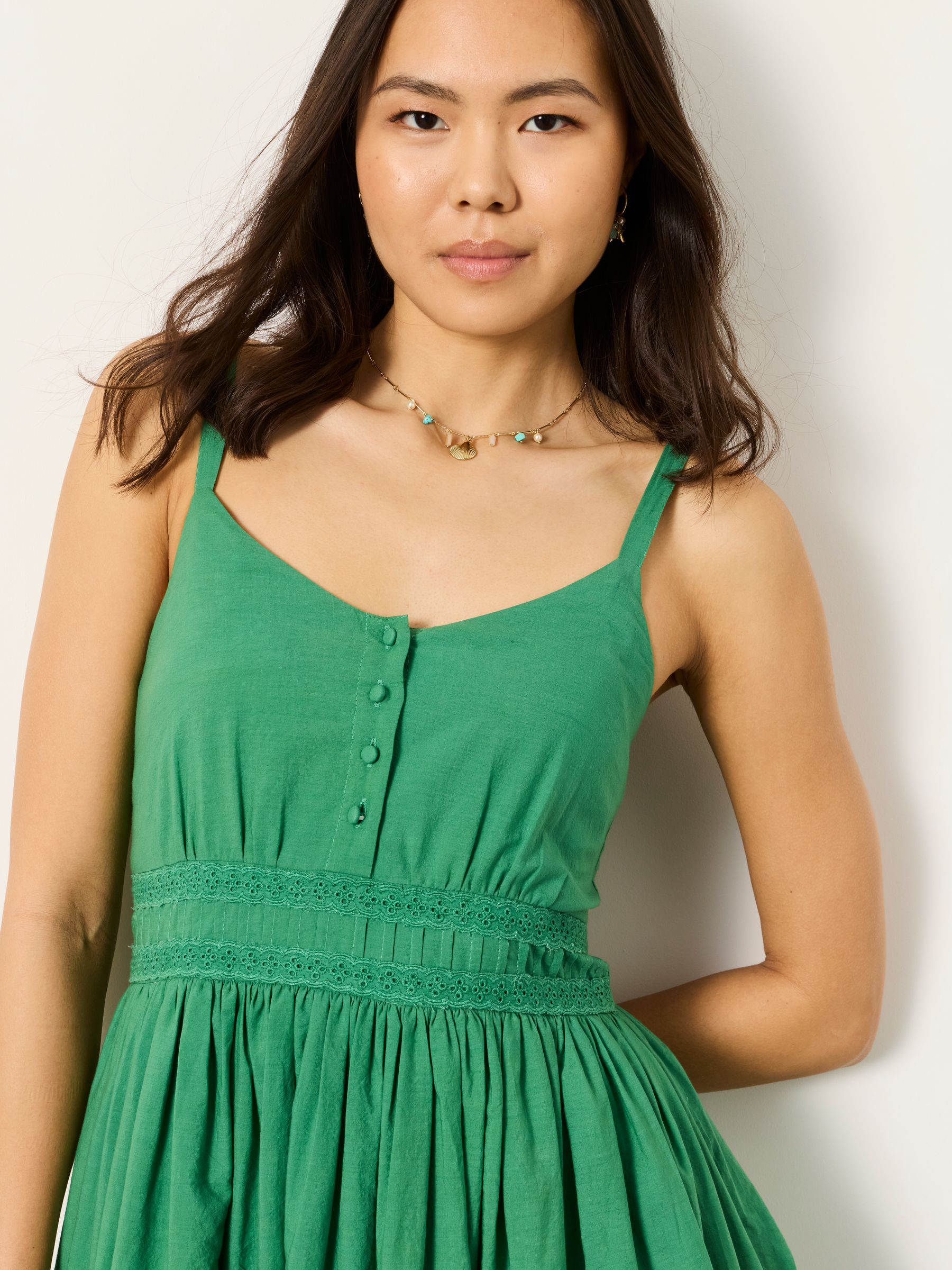 FatFace - Teri Green Petite Embroidered Midi Dress FatFace - Teri Green Petite Embroidered Midi Dress