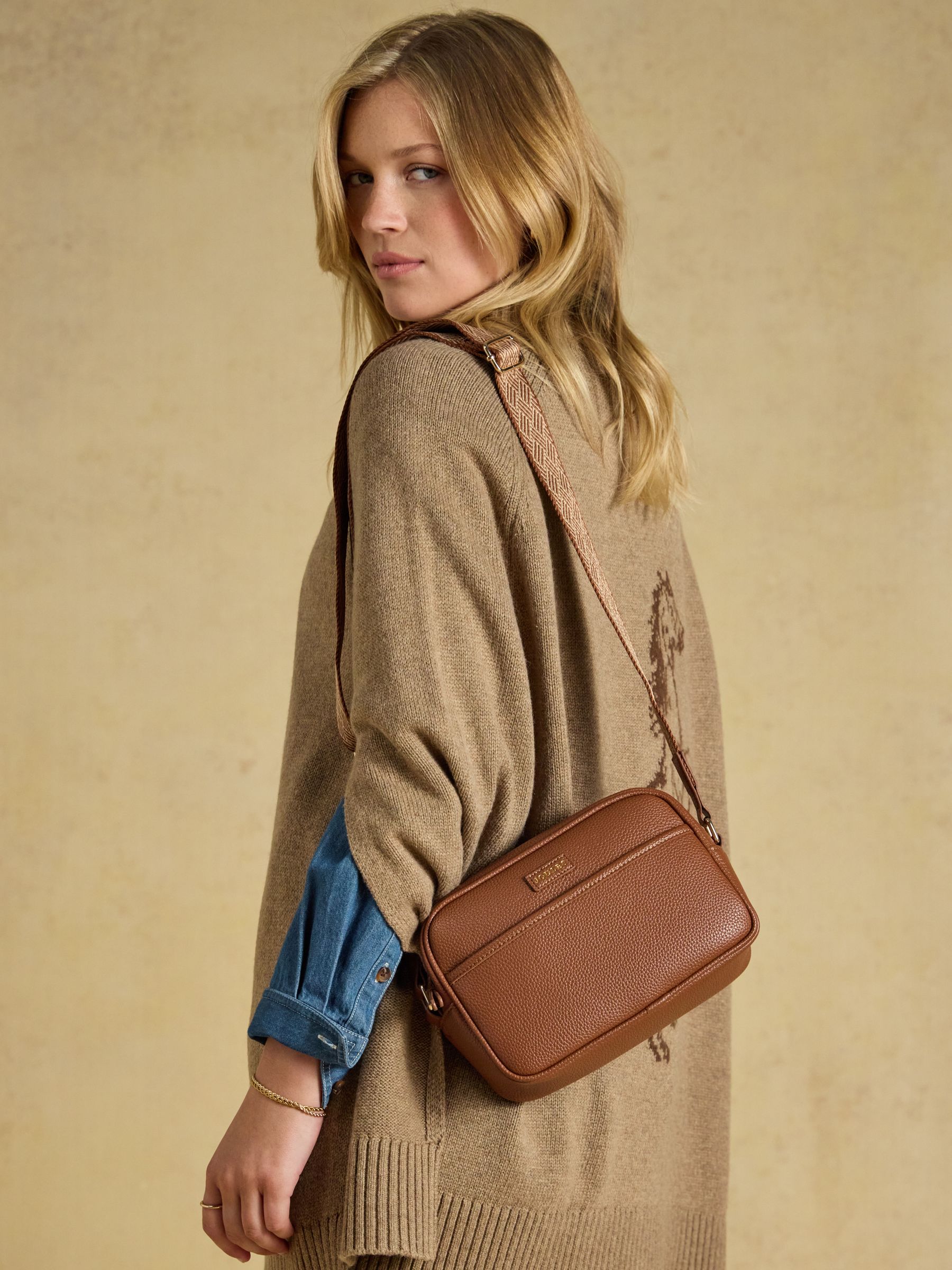 Trent Tan Brown Cross Body Bag with Adjustable Thick Strap - Image 2 of 7 Trent Tan Brown Cross Body Bag with Adjustable Thick Strap - Image 2 of 7