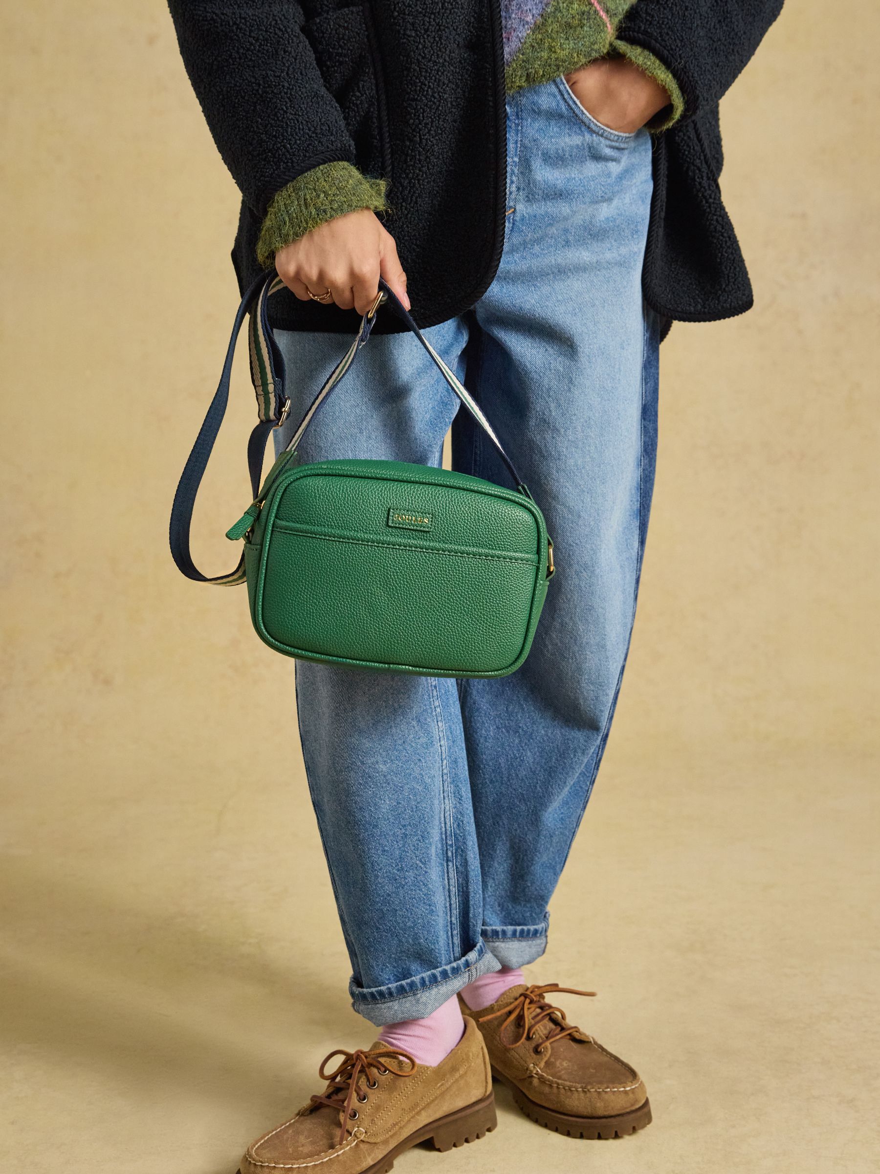 Trent Green Cross Body Bag - Image 3 of 8