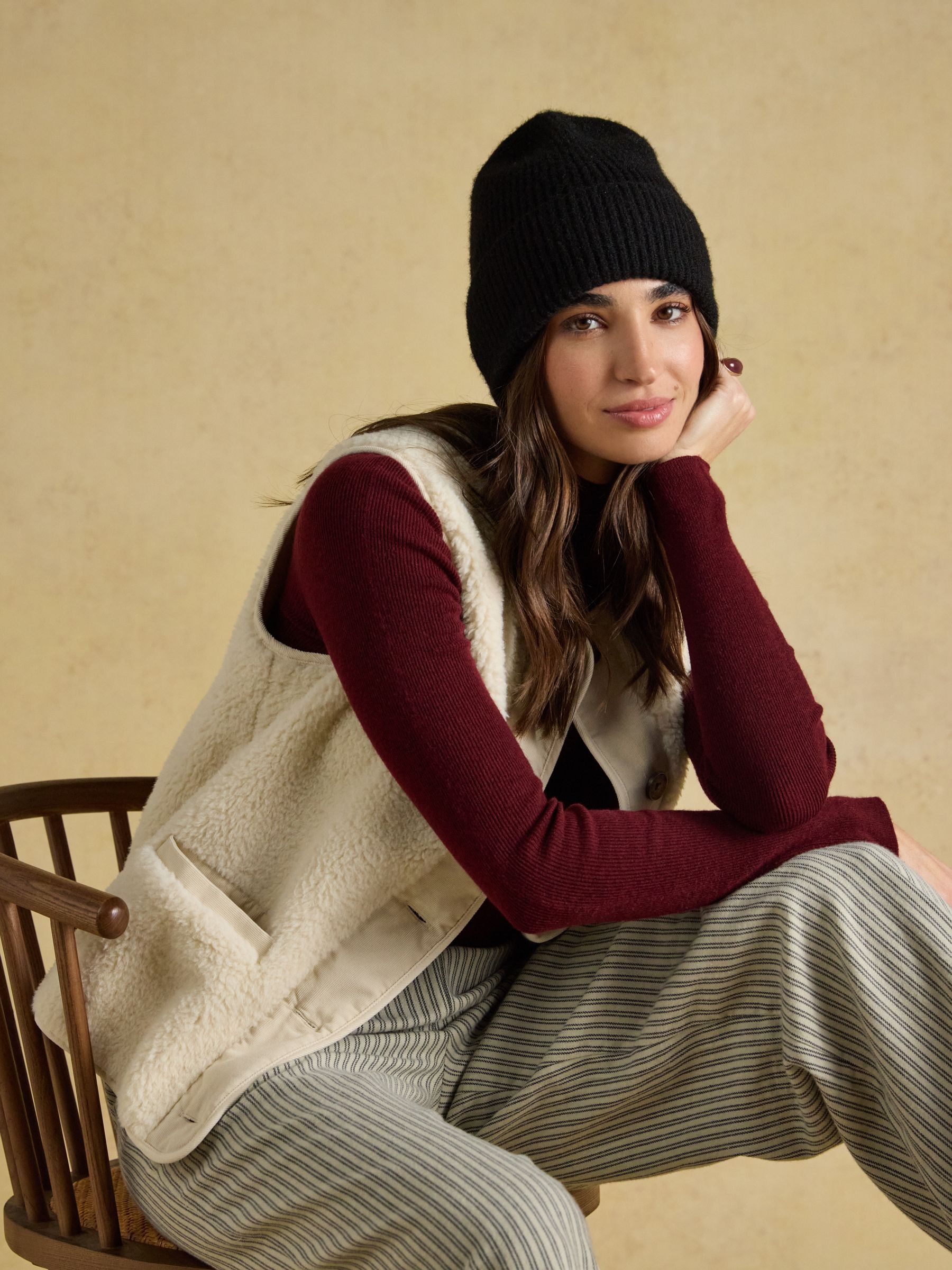 Fine Knit Black Beanie Hat - Image 3 of 8