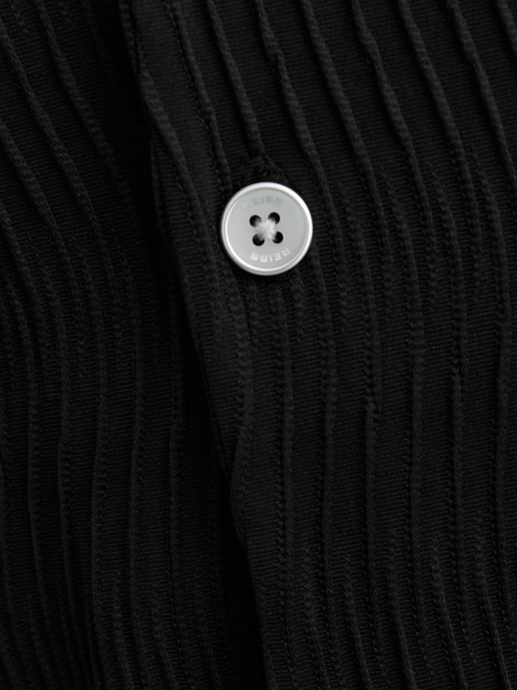 Textured-Wave Cuban-Collar Shirt in Black - image 4