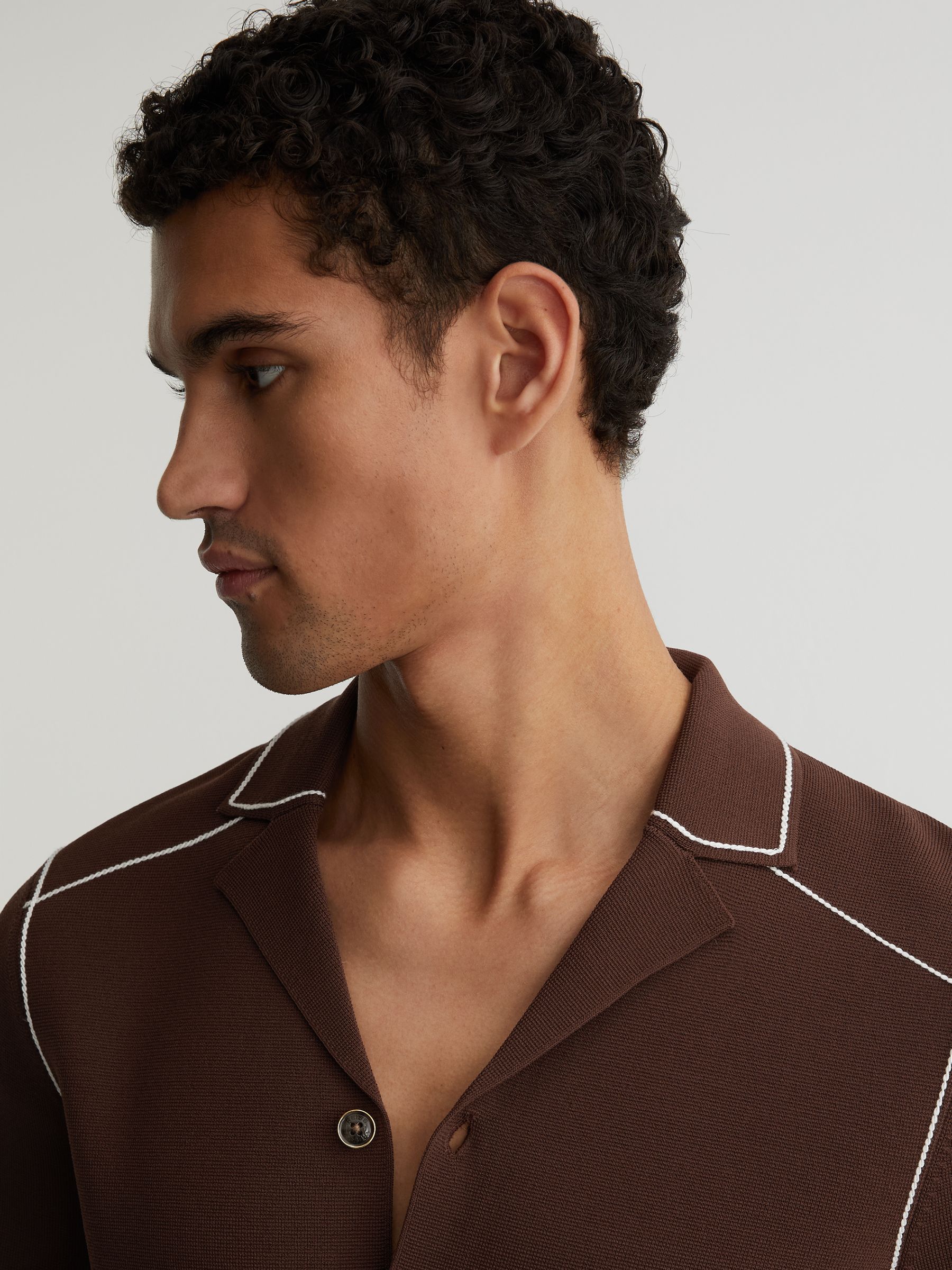 Stitch-Detail Cuban-Collar Knit Shirt in Tobacco Brown - Image 4 of 6