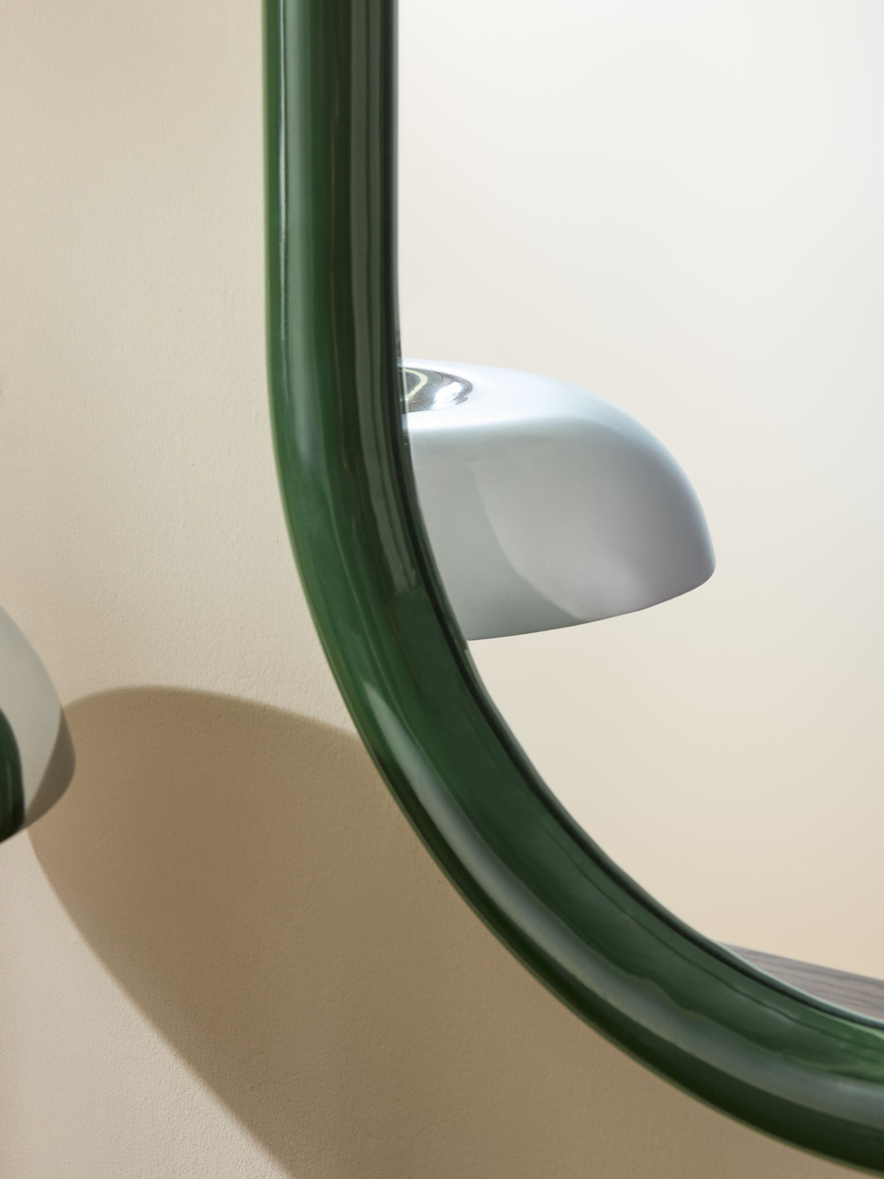 Reya Oval Mirror in Green - Image 2 of 6