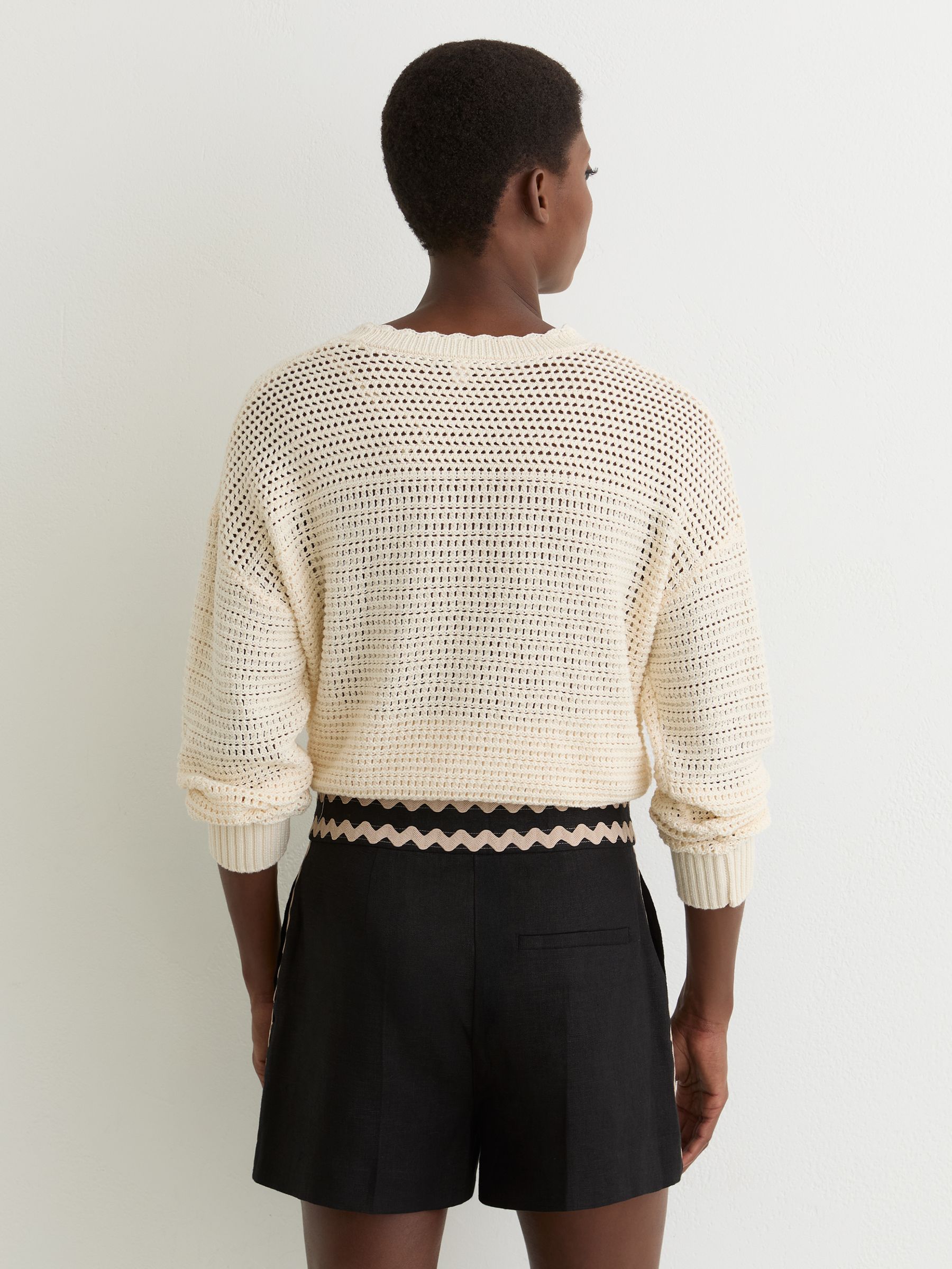 Linen Wave-Trim Shorts in Black - Image 5 of 6