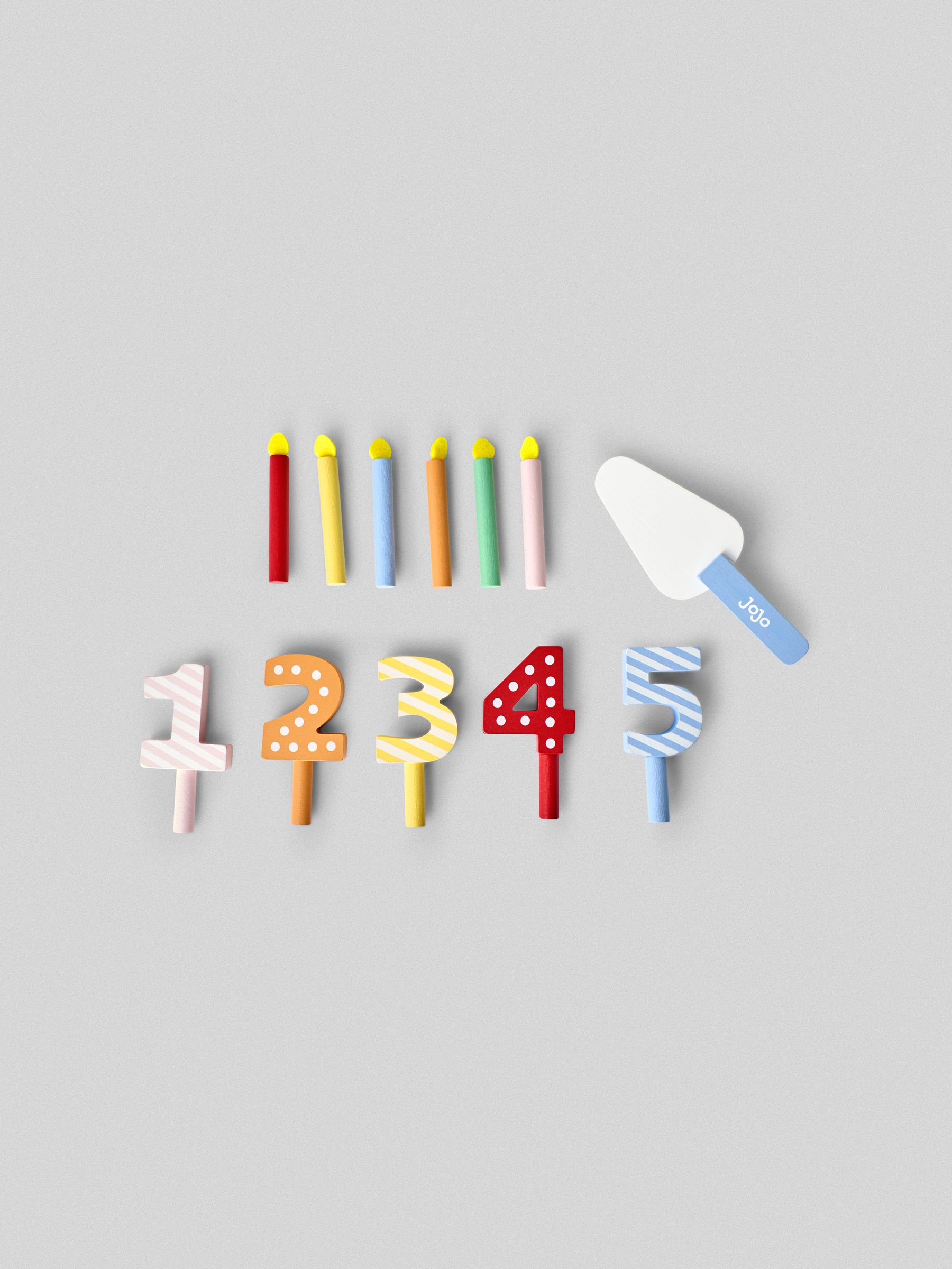 Red Rainbow Birthday Cake - Image 6 of 6