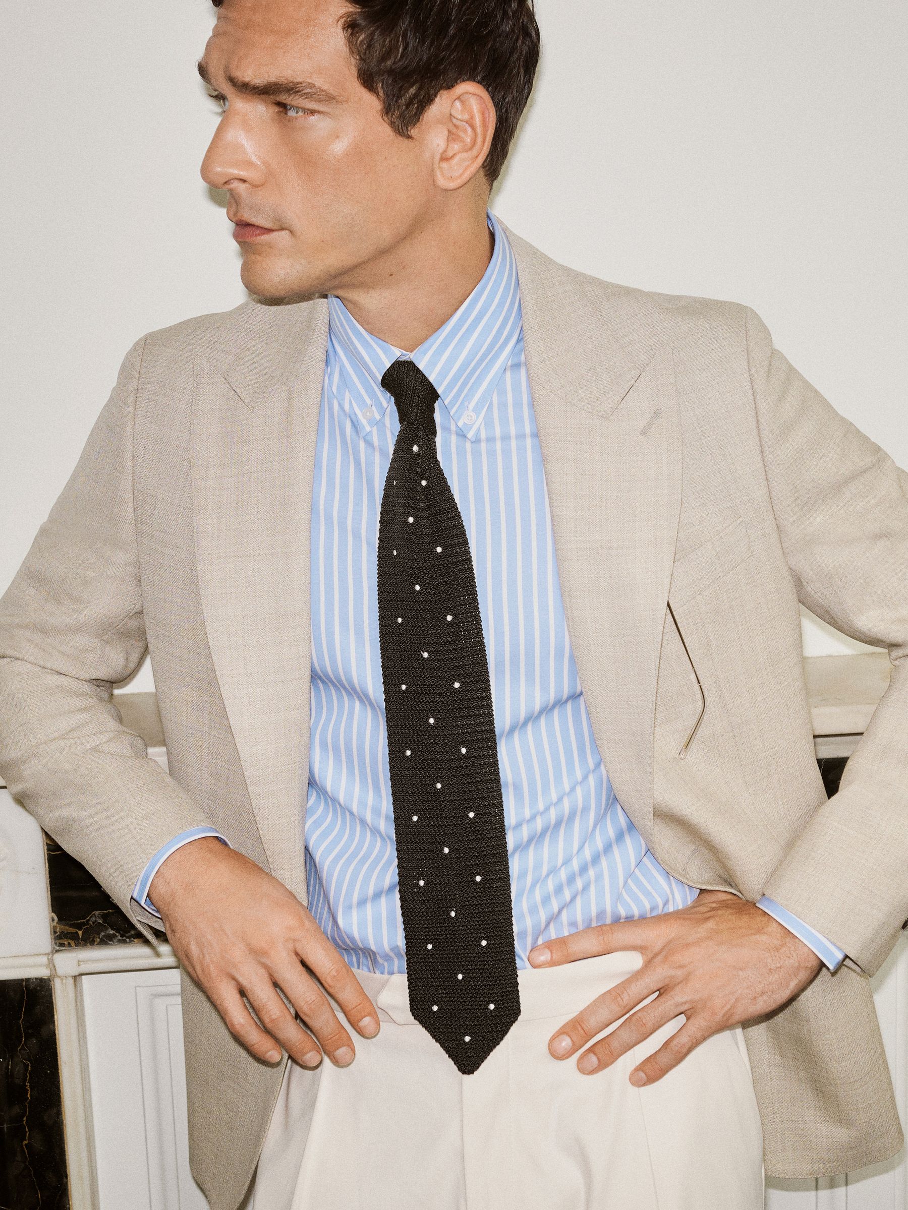 Tailored Fit Wool Textured Single-Breasted Blazer in Oatmeal Brown - image 4