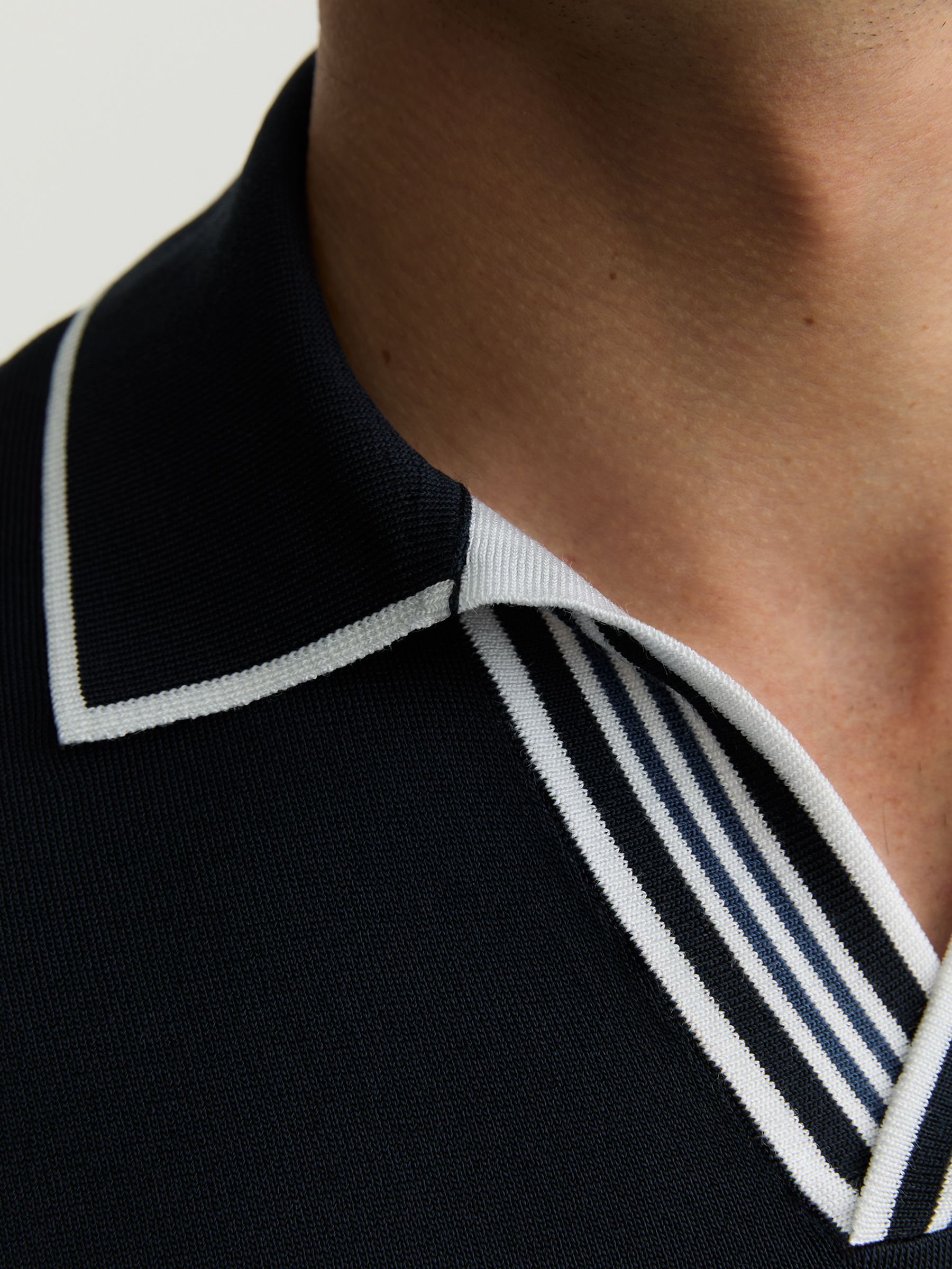 Tipped Open-Collar Knitted Polo Shirt in Navy - image 4