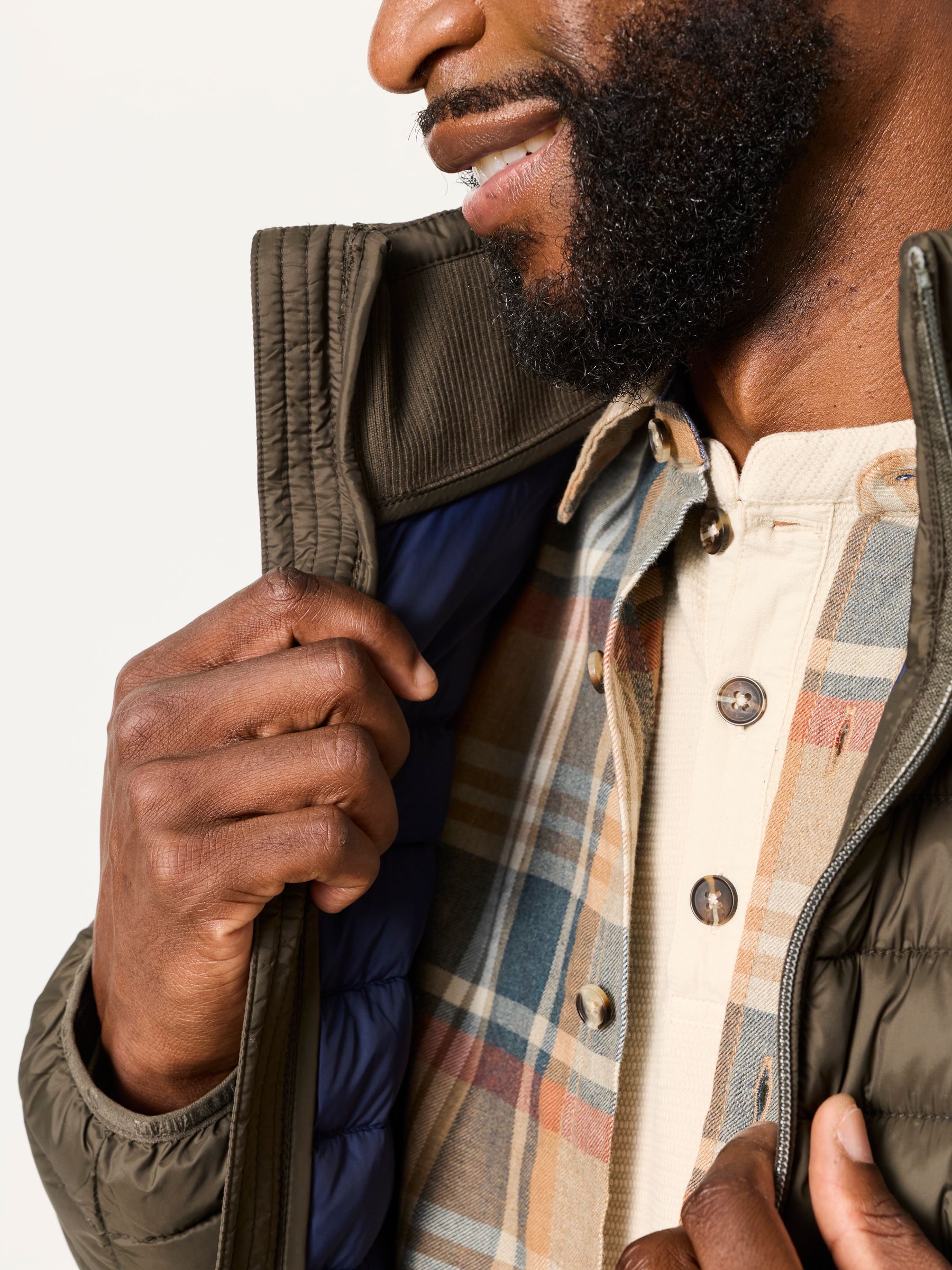 Dartmouth Khaki Green Lightweight Quilted Jacket - Image 3 of 6