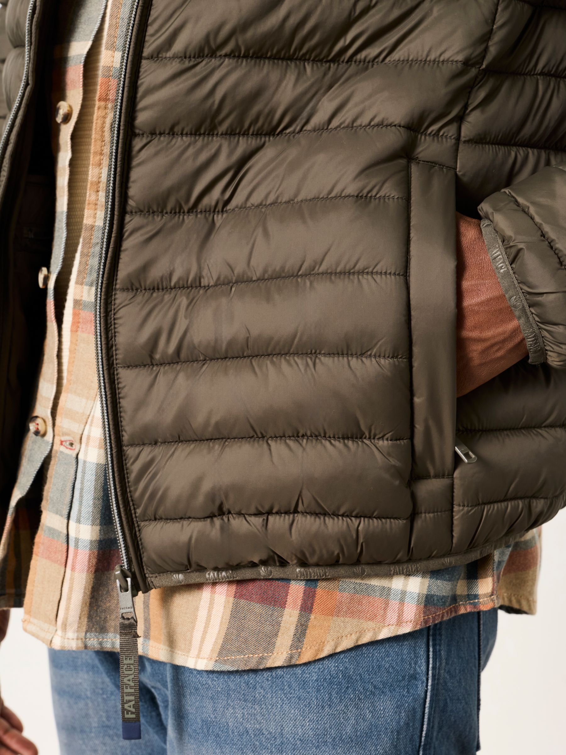 Dartmouth Khaki Green Lightweight Quilted Jacket - Image 5 of 6