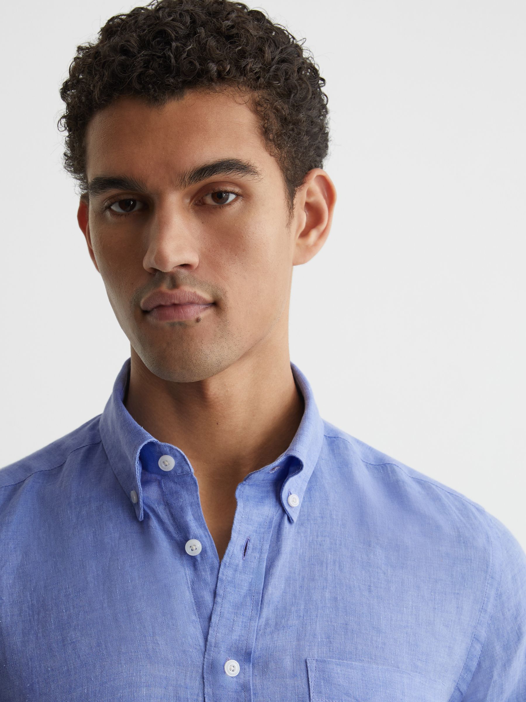 Linen Regular-Fit Button-Down Shirt in Buddy Blue - Image 4 of 6