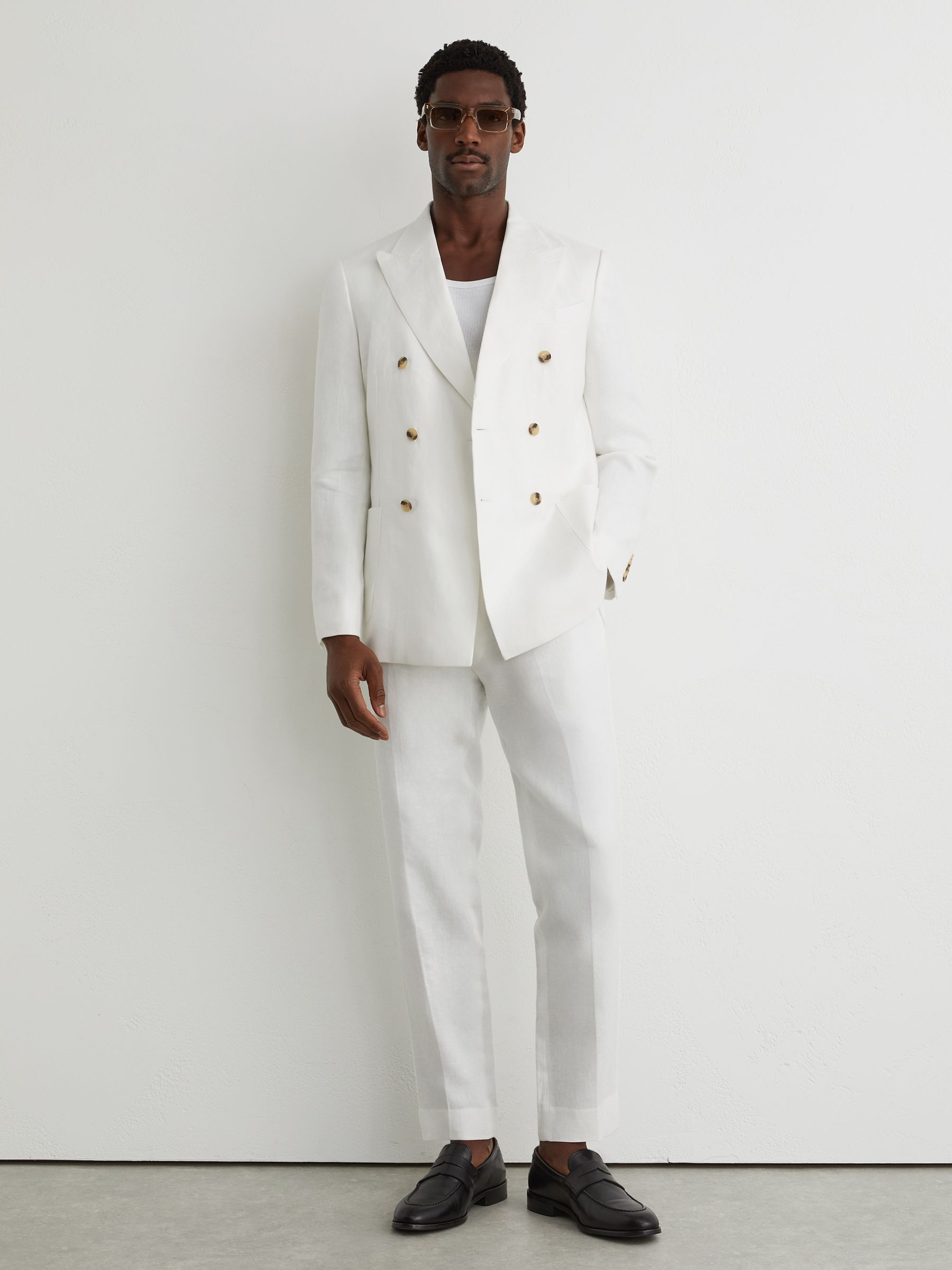 Linen-Twill Double-Breasted Tailored-Fit Blazer in White - Image 3 of 8