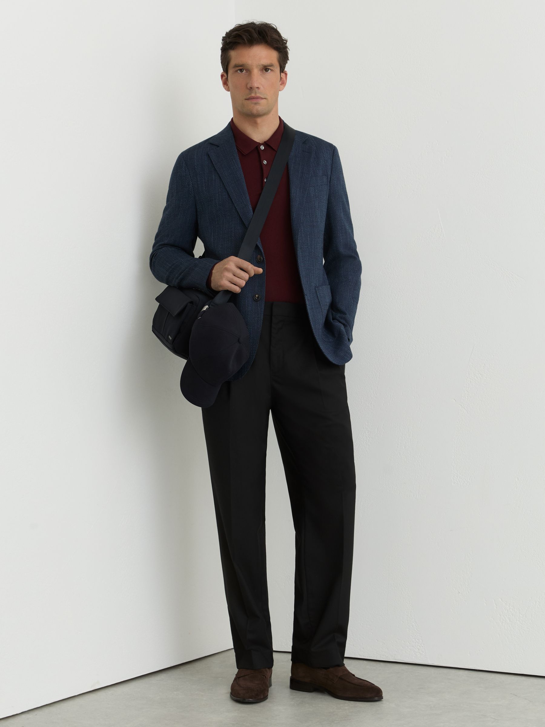 Single-Breasted Herringbone Blazer Tailored-Fit with Cotton in Navy - Image 4 de 8