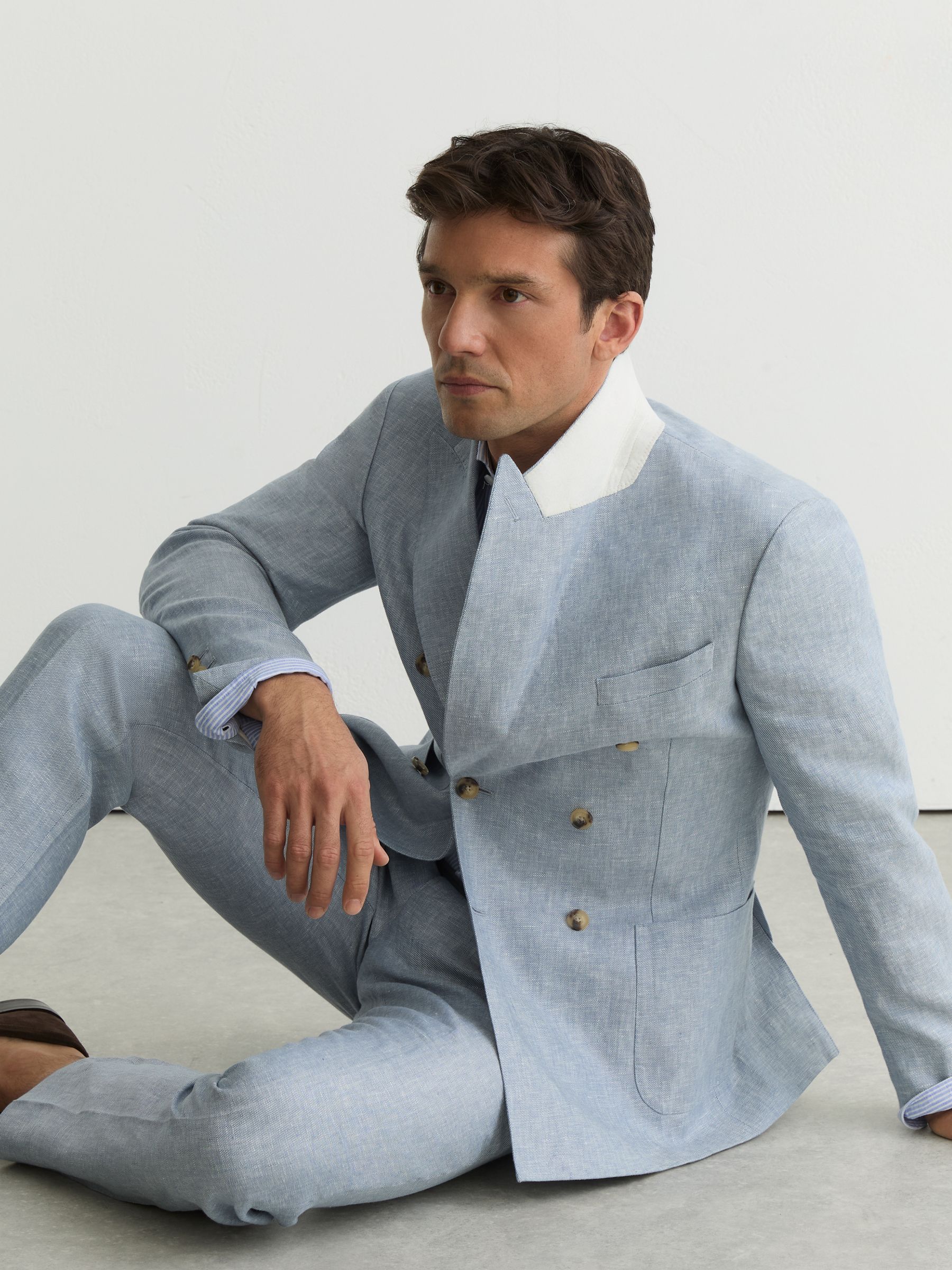 Linen-Twill Double-Breasted Tailored-Fit Blazer in Soft Blue - Image 5 of 8