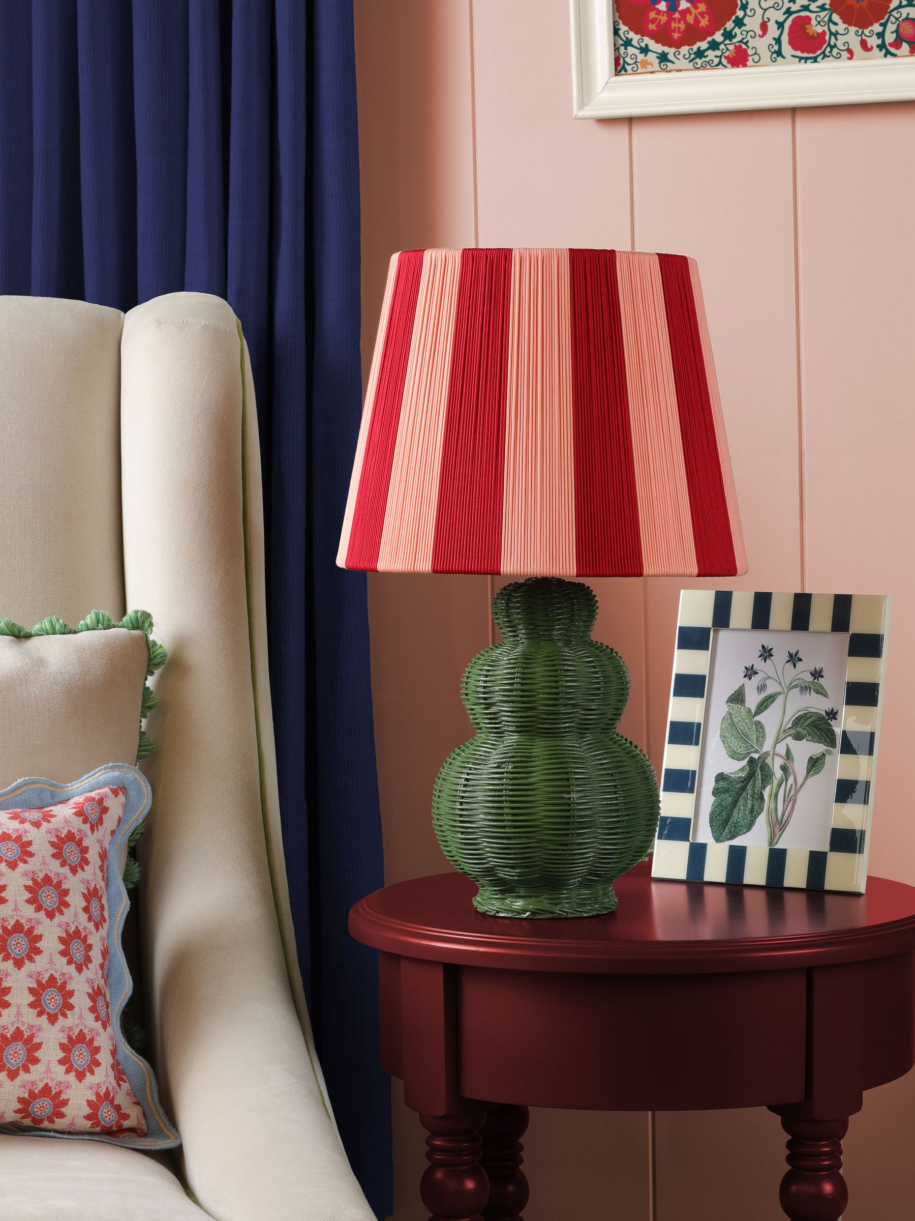 Pink  Green Whitby Table Lamp - Image 2 of 6