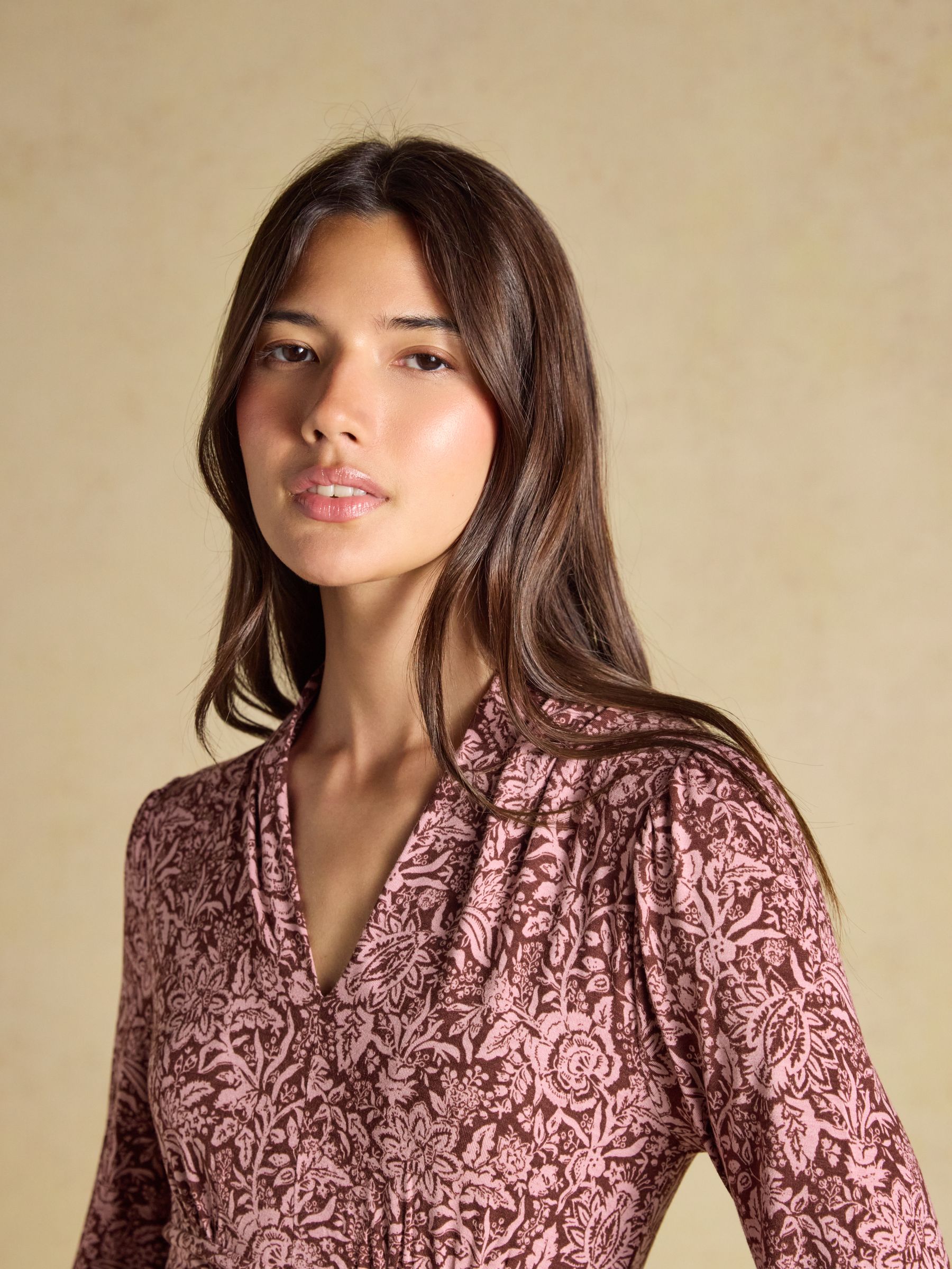 Mina Brown Jersey V Neck Ruched Waist Midi Dress - Image 3 of 8